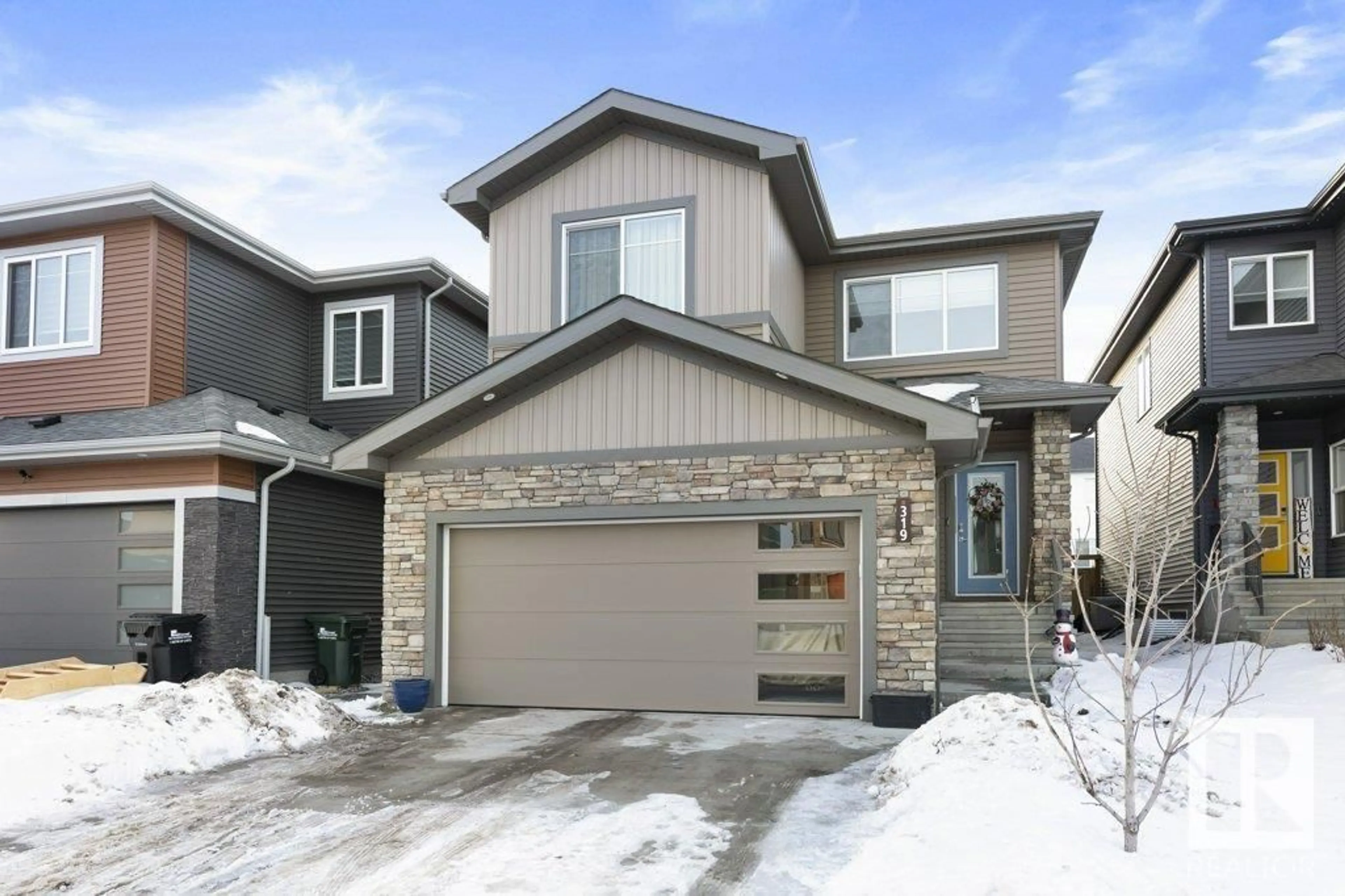 Home with brick exterior material, street for 319 CANTER WD, Sherwood Park Alberta T8H2Z6