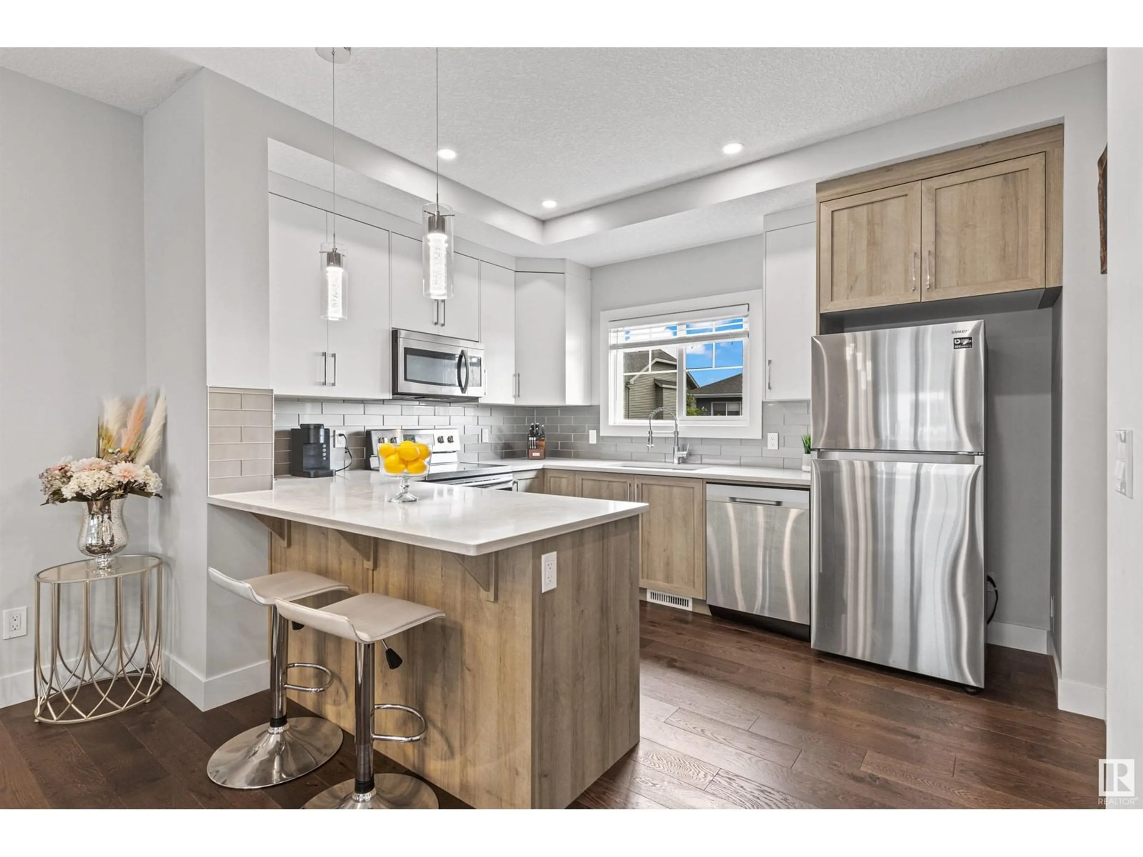 Open concept kitchen, unknown for #3 230 EDGEMONT RD NW, Edmonton Alberta T6M0Y8