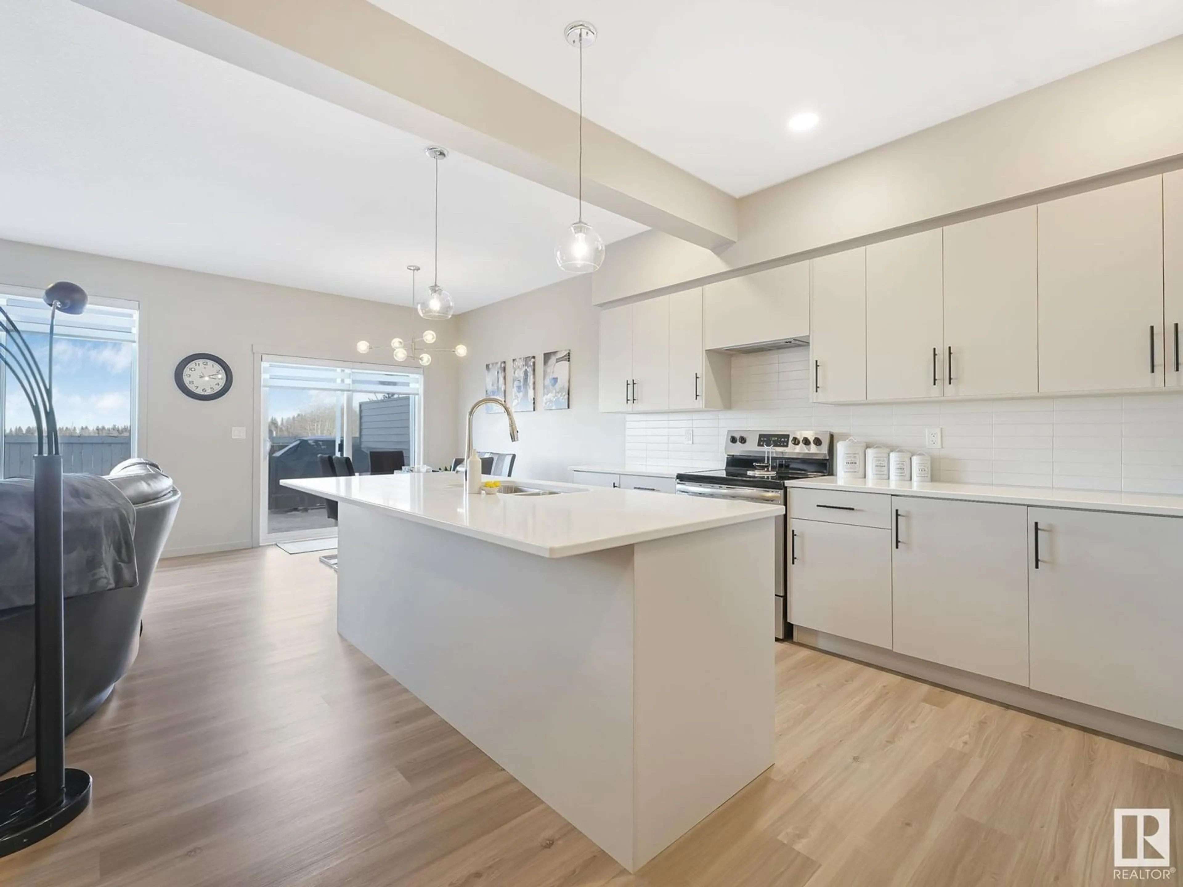 Open concept kitchen, unknown for #14 50 EDINBURGH CRT, St. Albert Alberta T8N7X5