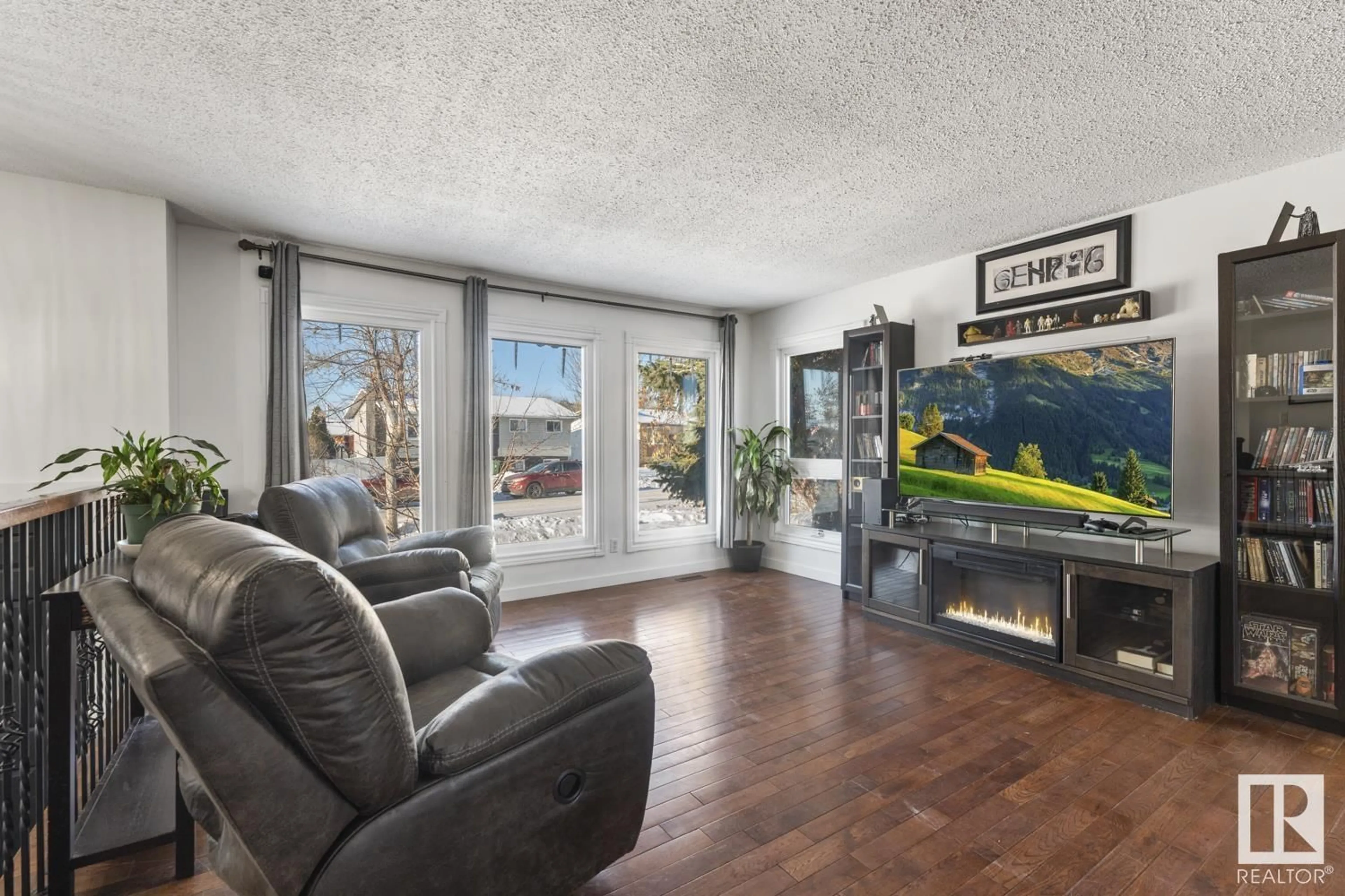 Living room with furniture, unknown for 4105 43 ST, Bonnyville Town Alberta T9N1R6