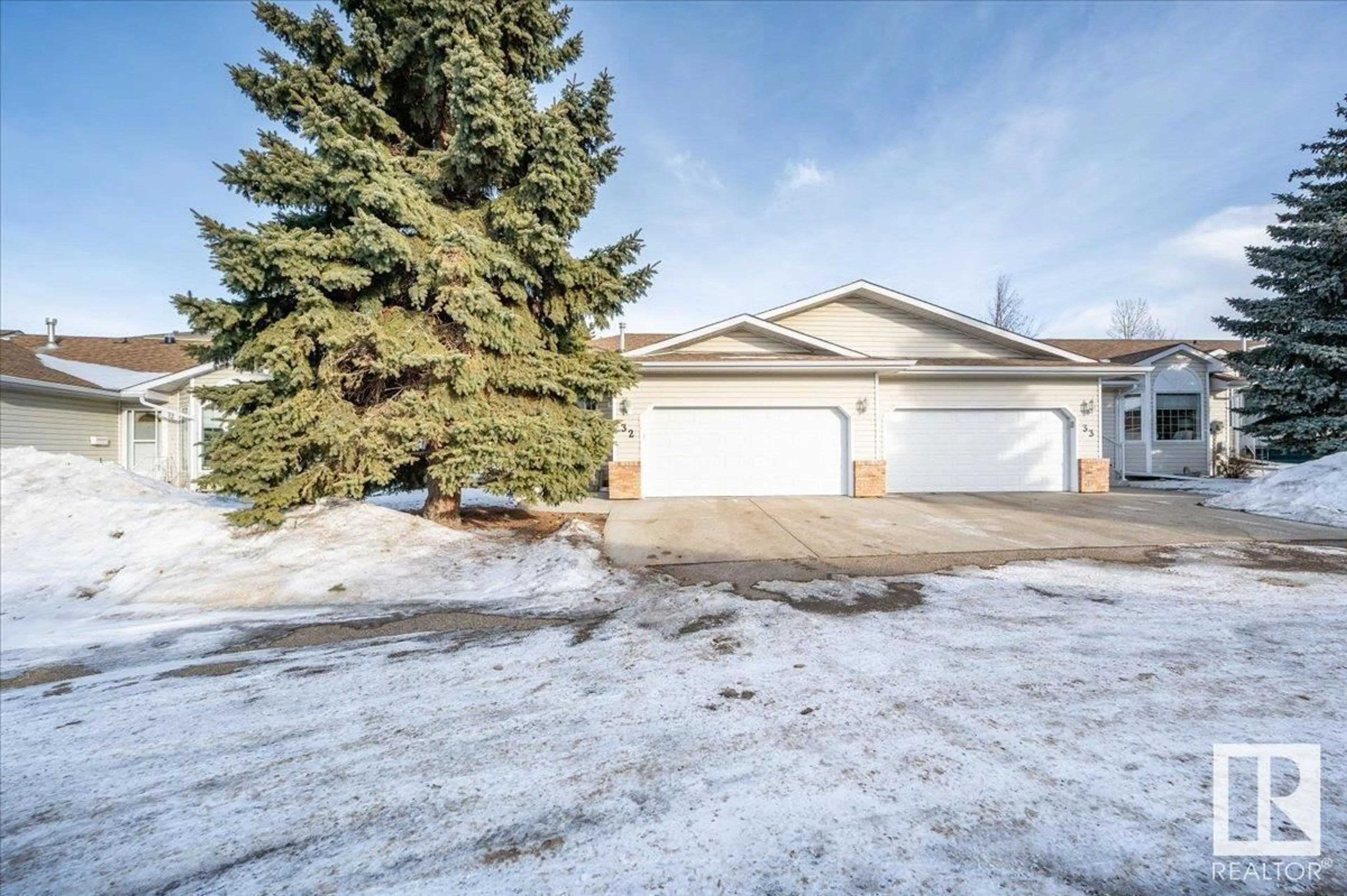 A pic from outside/outdoor area/front of a property/back of a property/a pic from drone, street for #32 7 CRANFORD WY, Sherwood Park Alberta T8H5W5