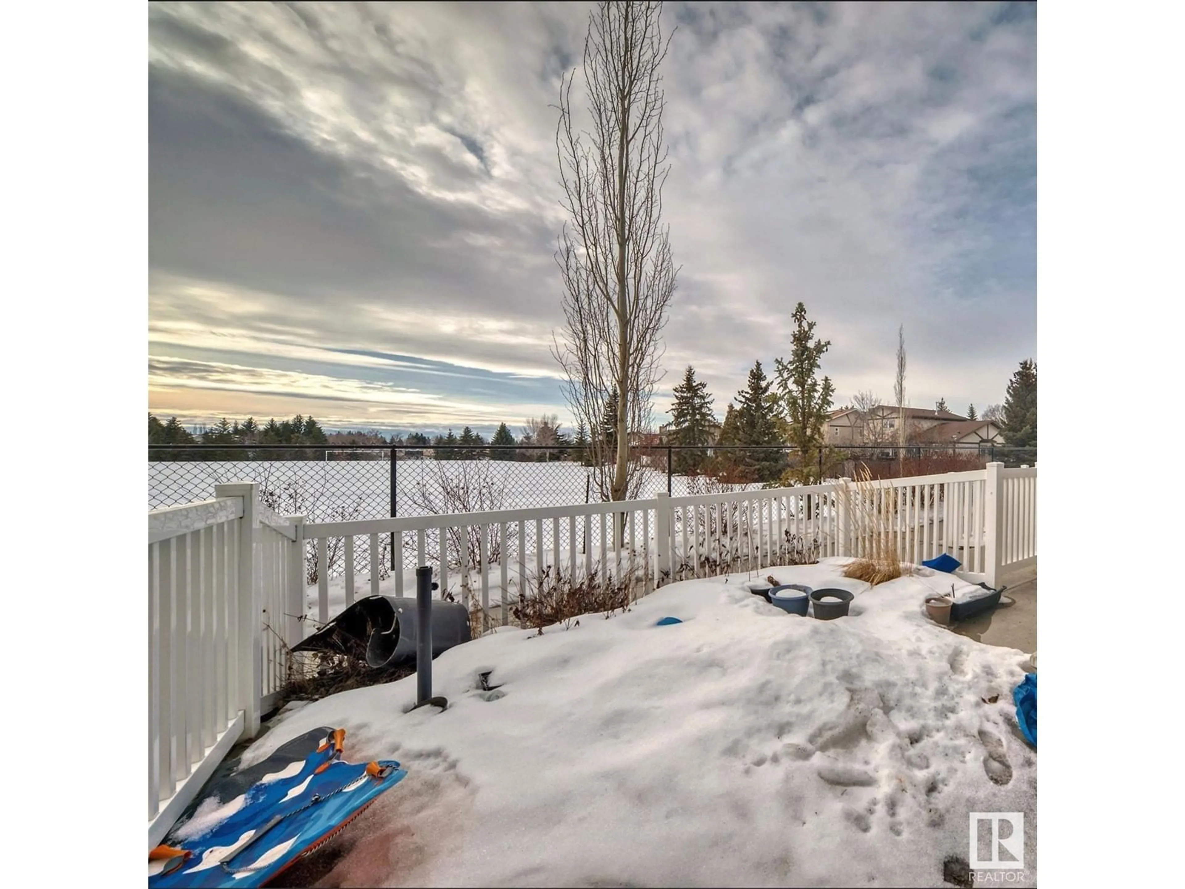 A pic from outside/outdoor area/front of a property/back of a property/a pic from drone, water/lake/river/ocean view for #26 1508 105 ST NW NW, Edmonton Alberta T6J5R8