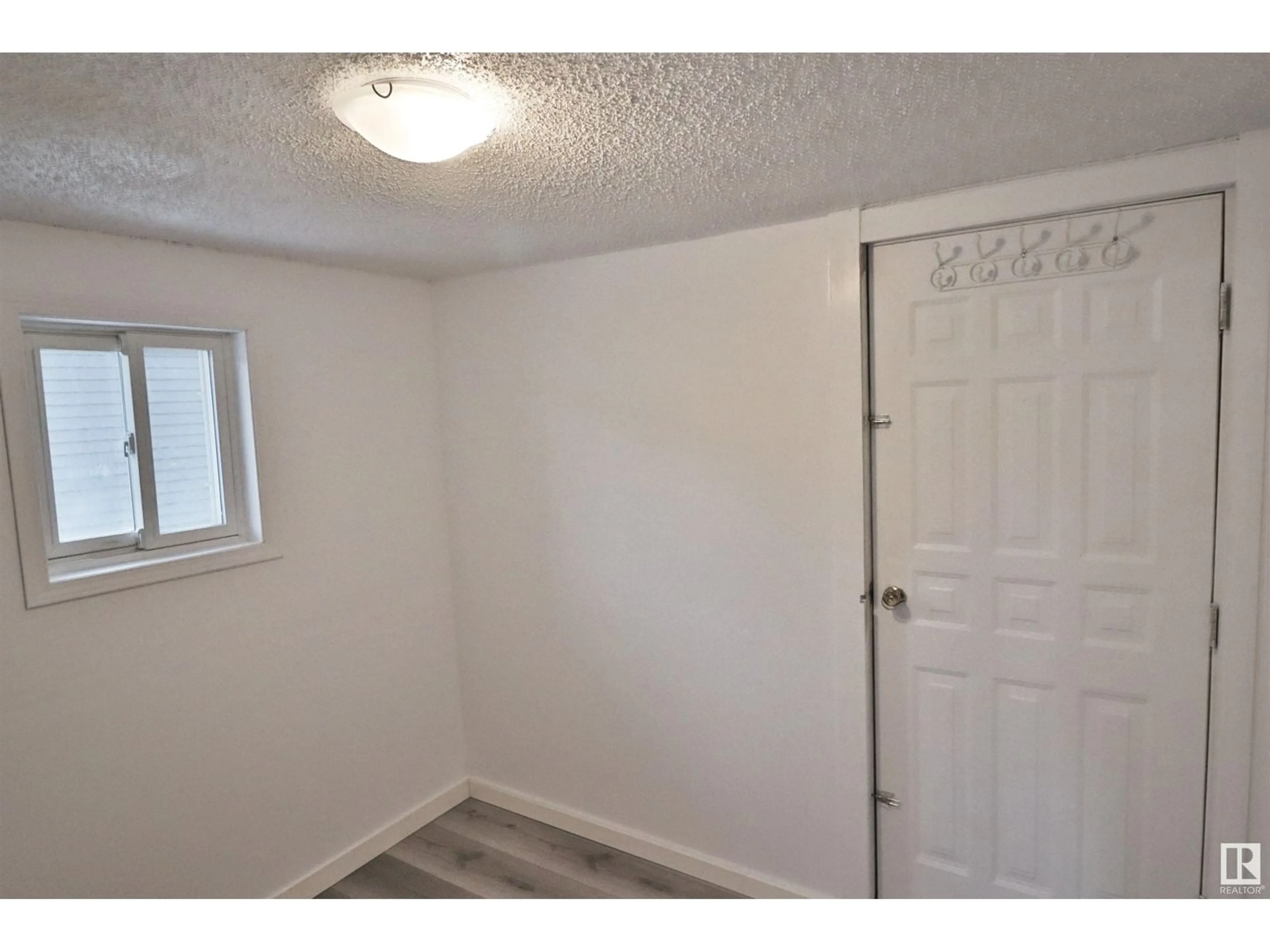 A pic of a room for 98 WILLOW PARK ESTATES, Leduc Alberta T9E5R6