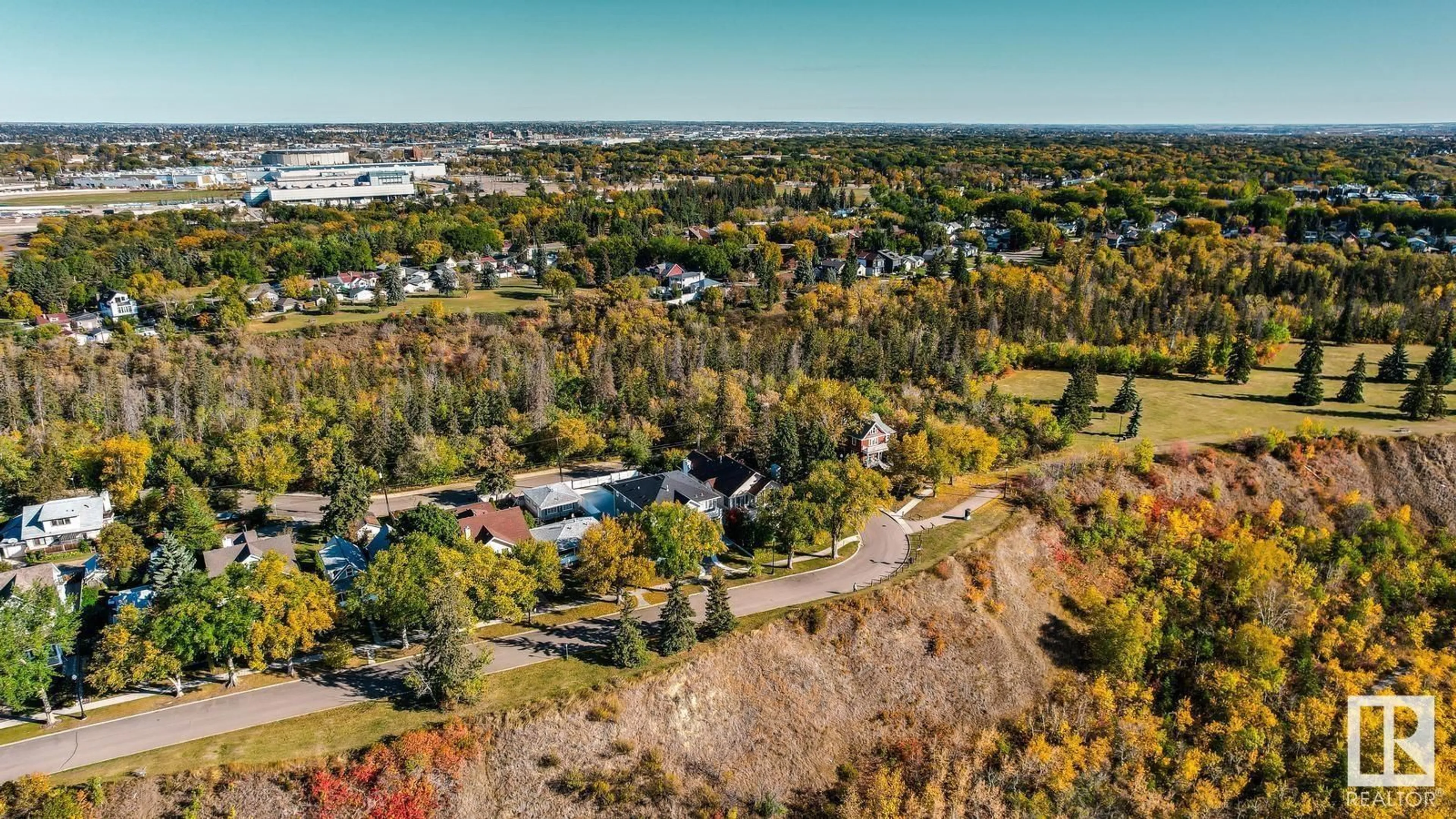 A pic from outside/outdoor area/front of a property/back of a property/a pic from drone, unknown for 7702 JASPER AV NW, Edmonton Alberta T5H3R8