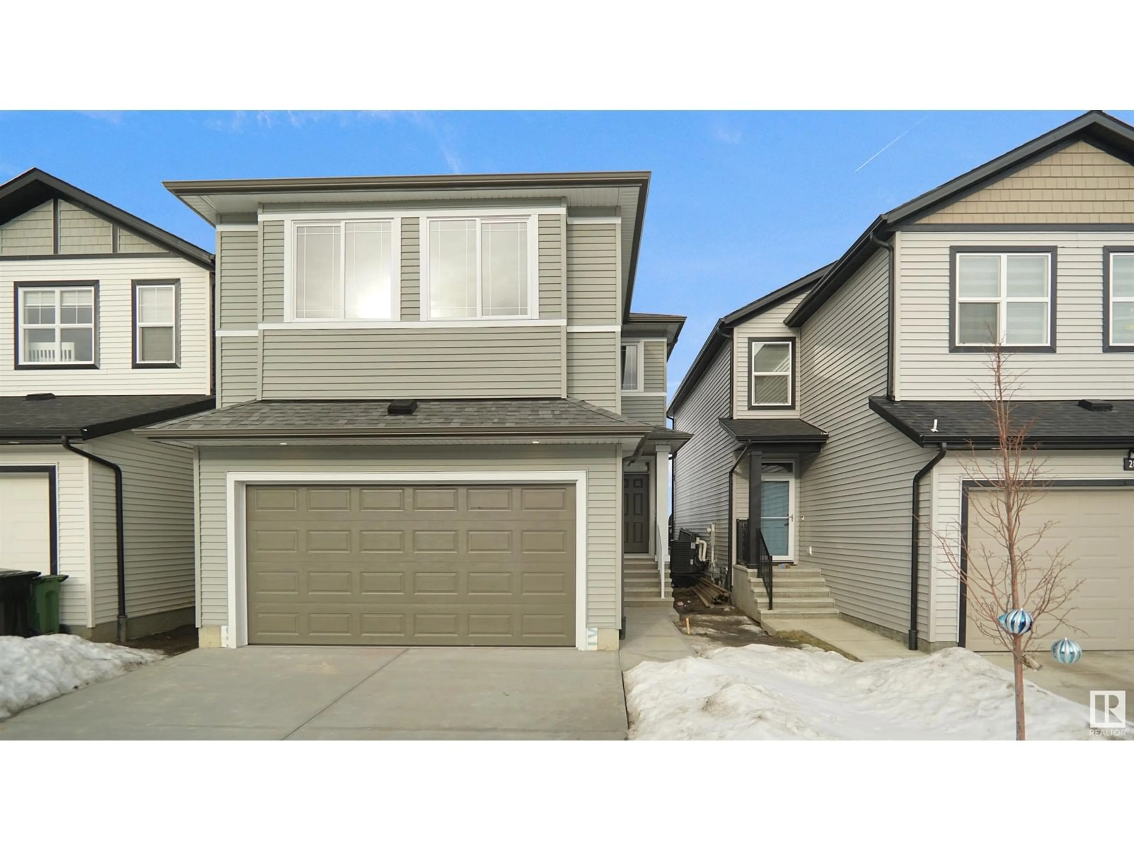 Unknown for 2832 152 AV NW, Edmonton Alberta T5Y6C4