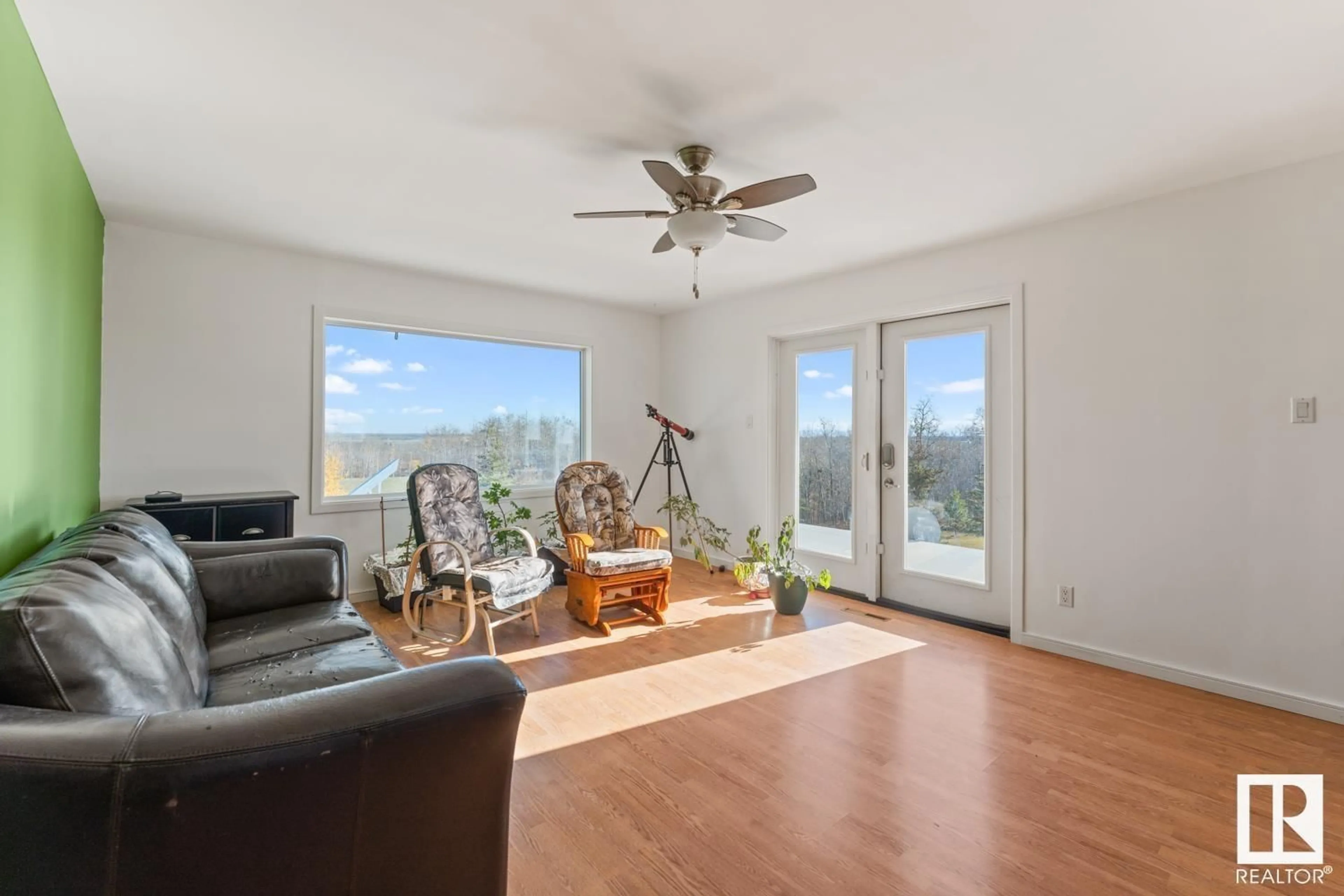 Living room with furniture, unknown for 60229 Rge Rd 471, Rural Bonnyville M.D. Alberta T9N2J6