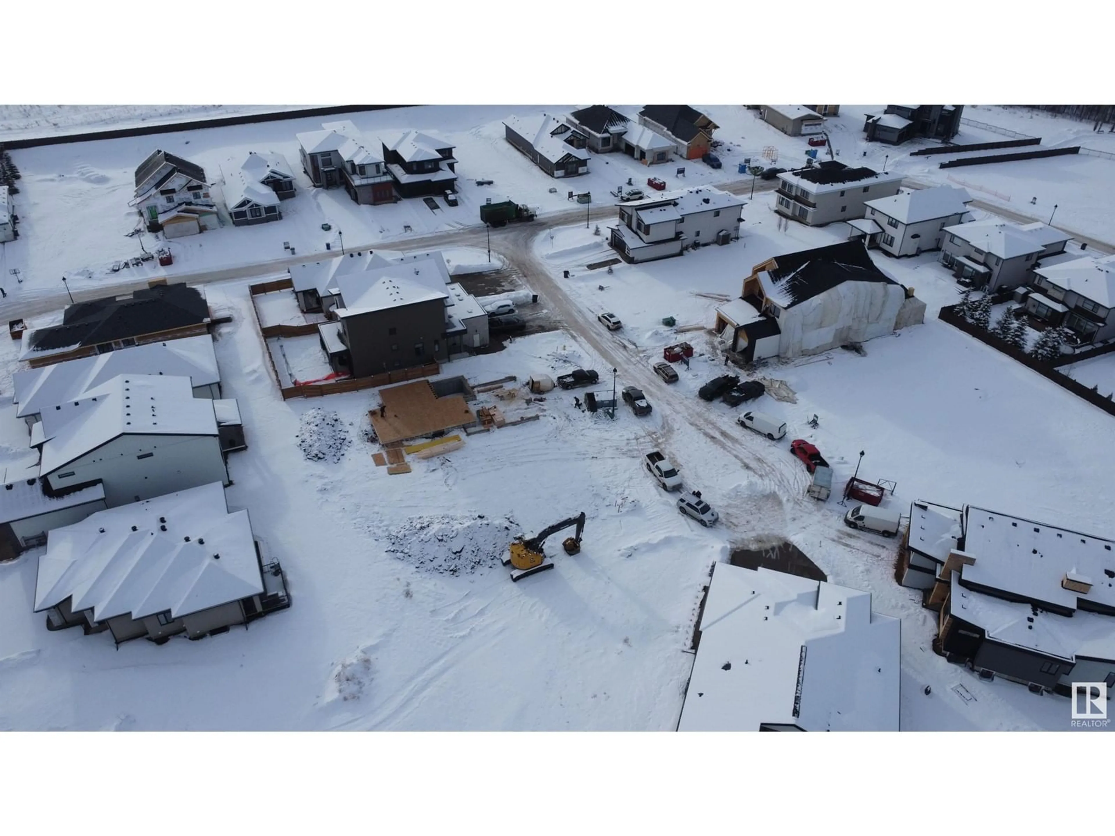 A pic from outside/outdoor area/front of a property/back of a property/a pic from drone, street for #115 25122 STURGEON RD, Rural Sturgeon County Alberta T8T1S6