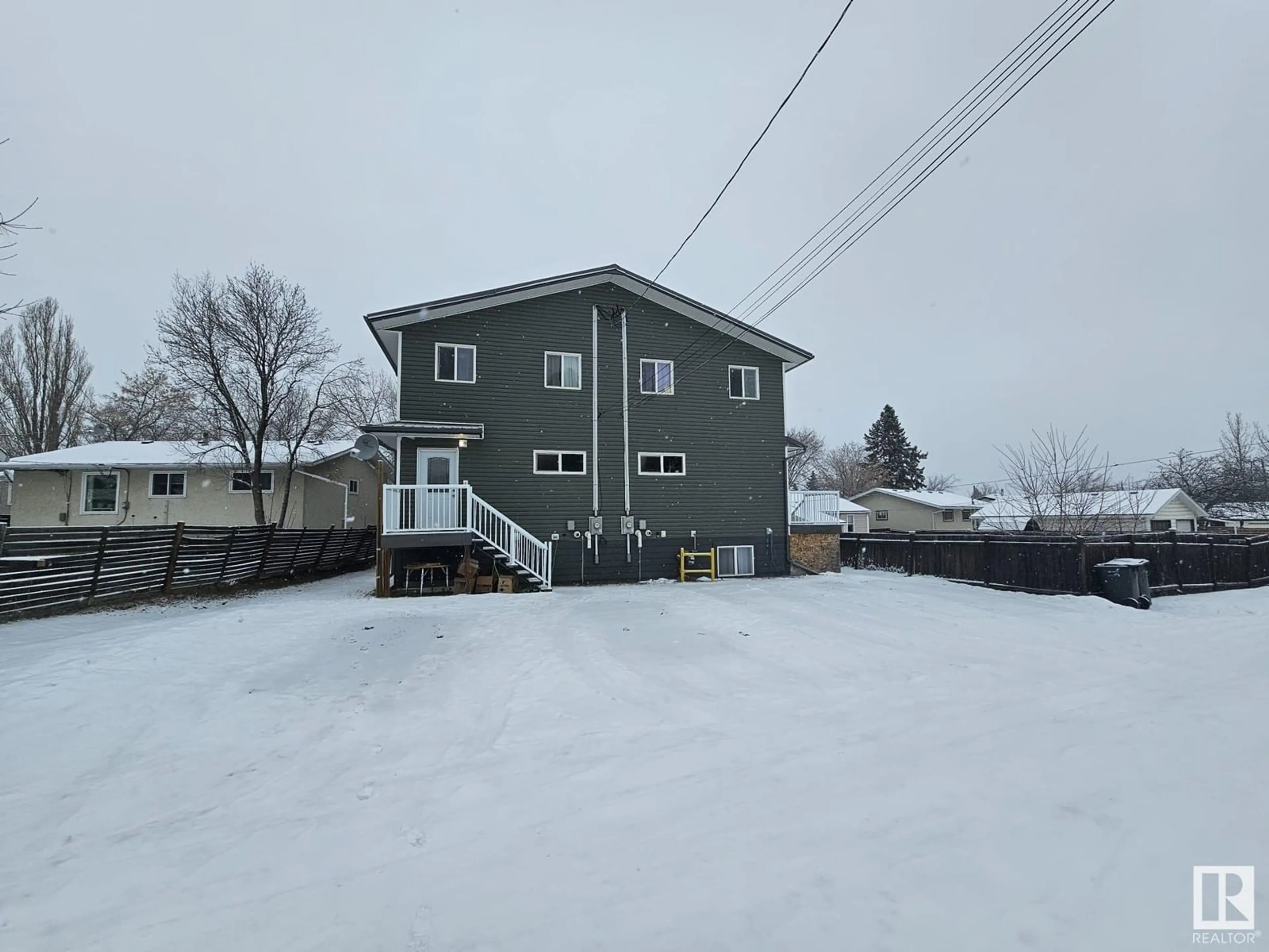 A pic from outside/outdoor area/front of a property/back of a property/a pic from drone, street for 4727 & 4729 47A AV, Drayton Valley Alberta T7A1H9