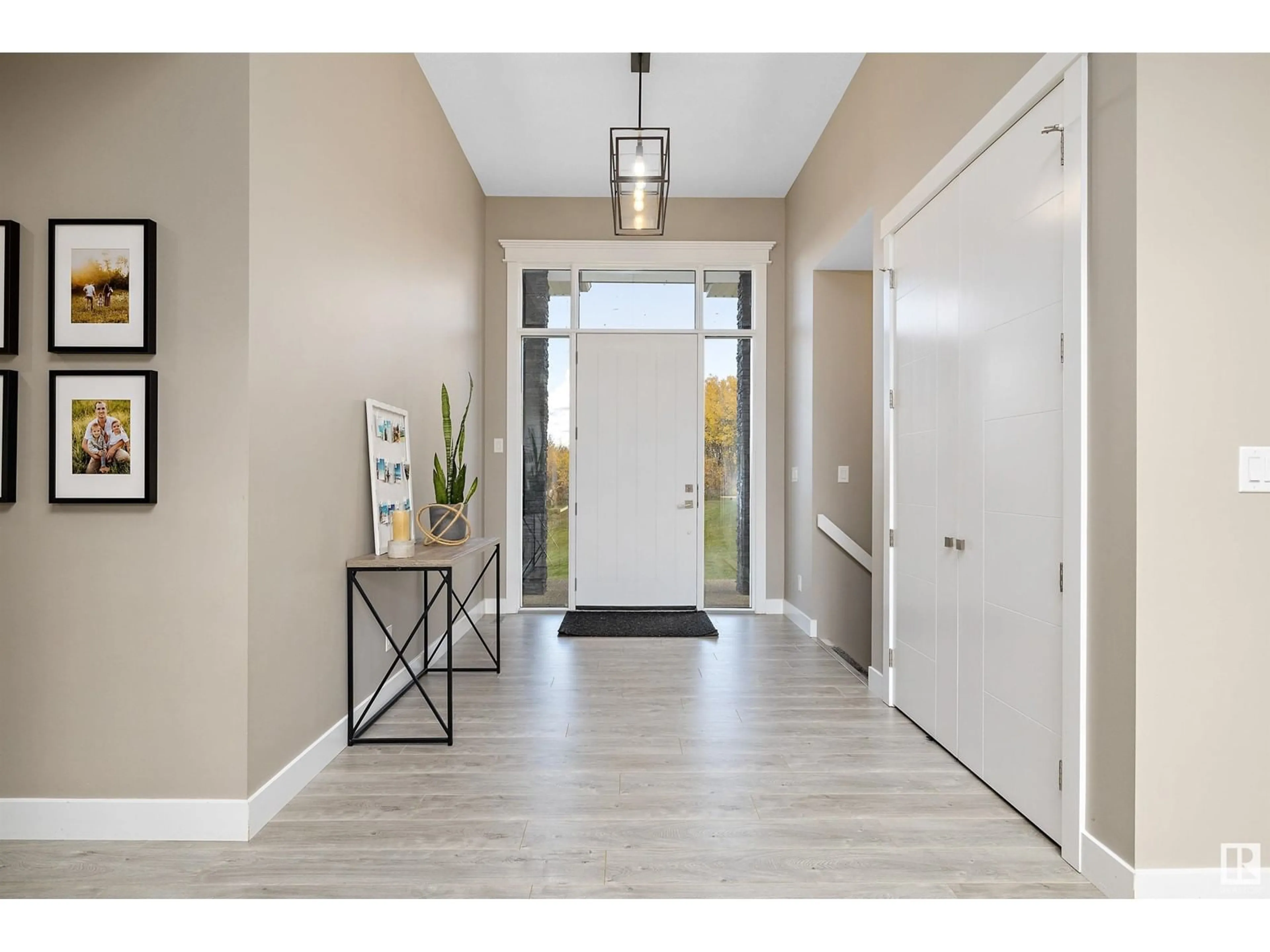 Indoor entryway for 391 50419 Range Road 203, Rural Beaver County Alberta T0B4J2