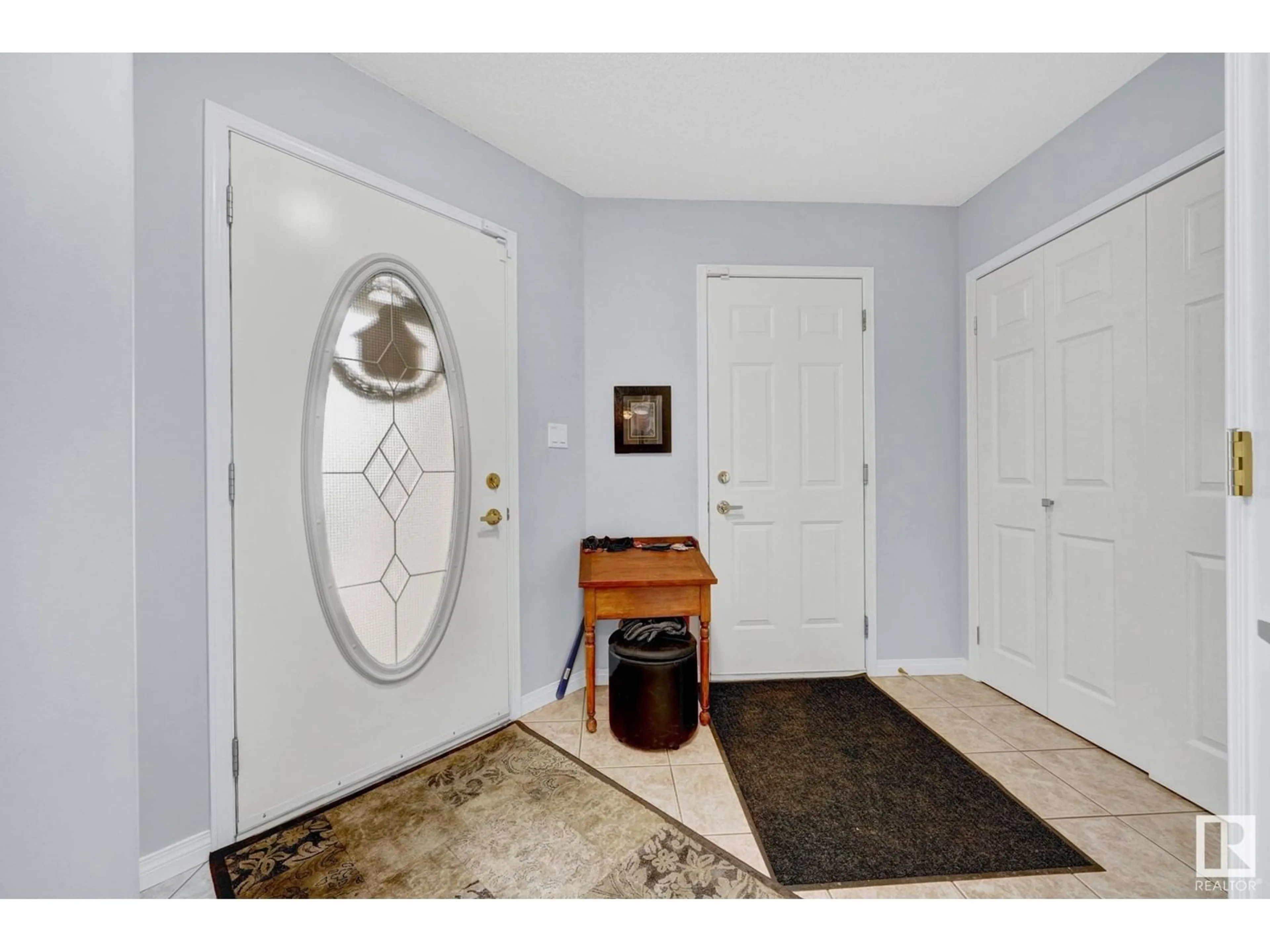 Indoor entryway for #38 55 Clarkdale DR, Sherwood Park Alberta T8H2J1