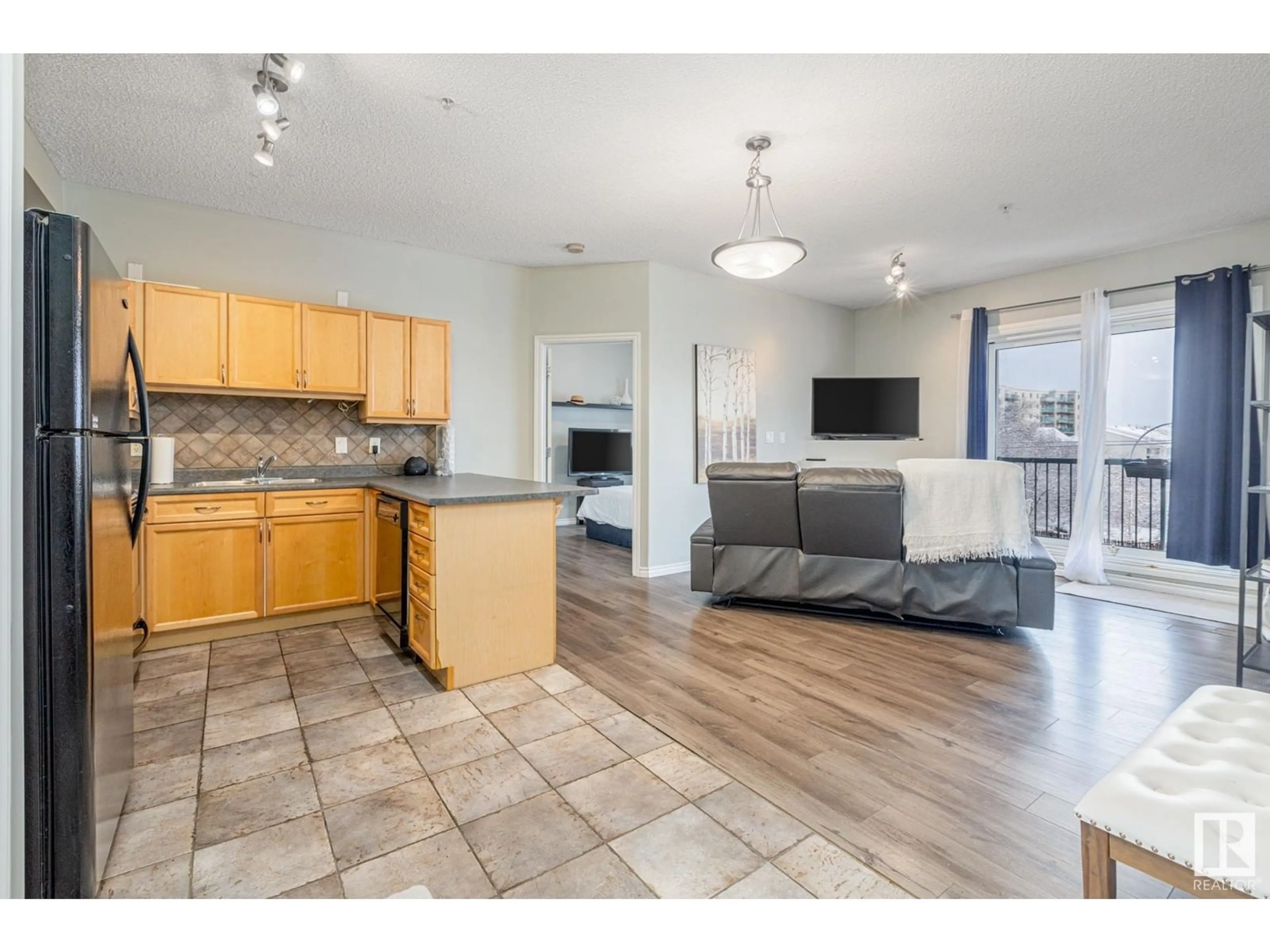 Open concept kitchen, unknown for #208 10118 95 ST NW, Edmonton Alberta T5H4R6