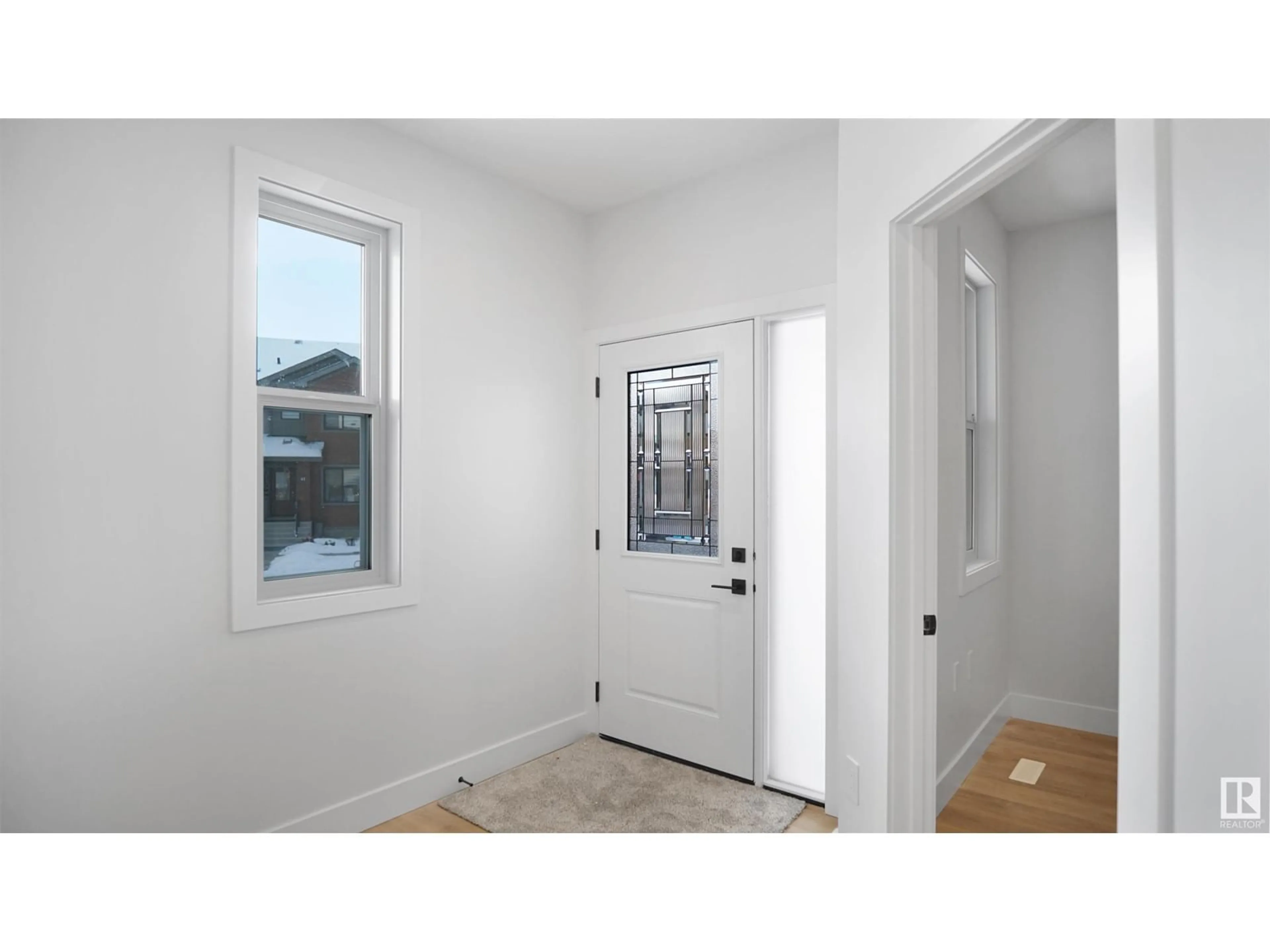 Indoor entryway for 38 TILIA PL, Spruce Grove Alberta T7X0Z3