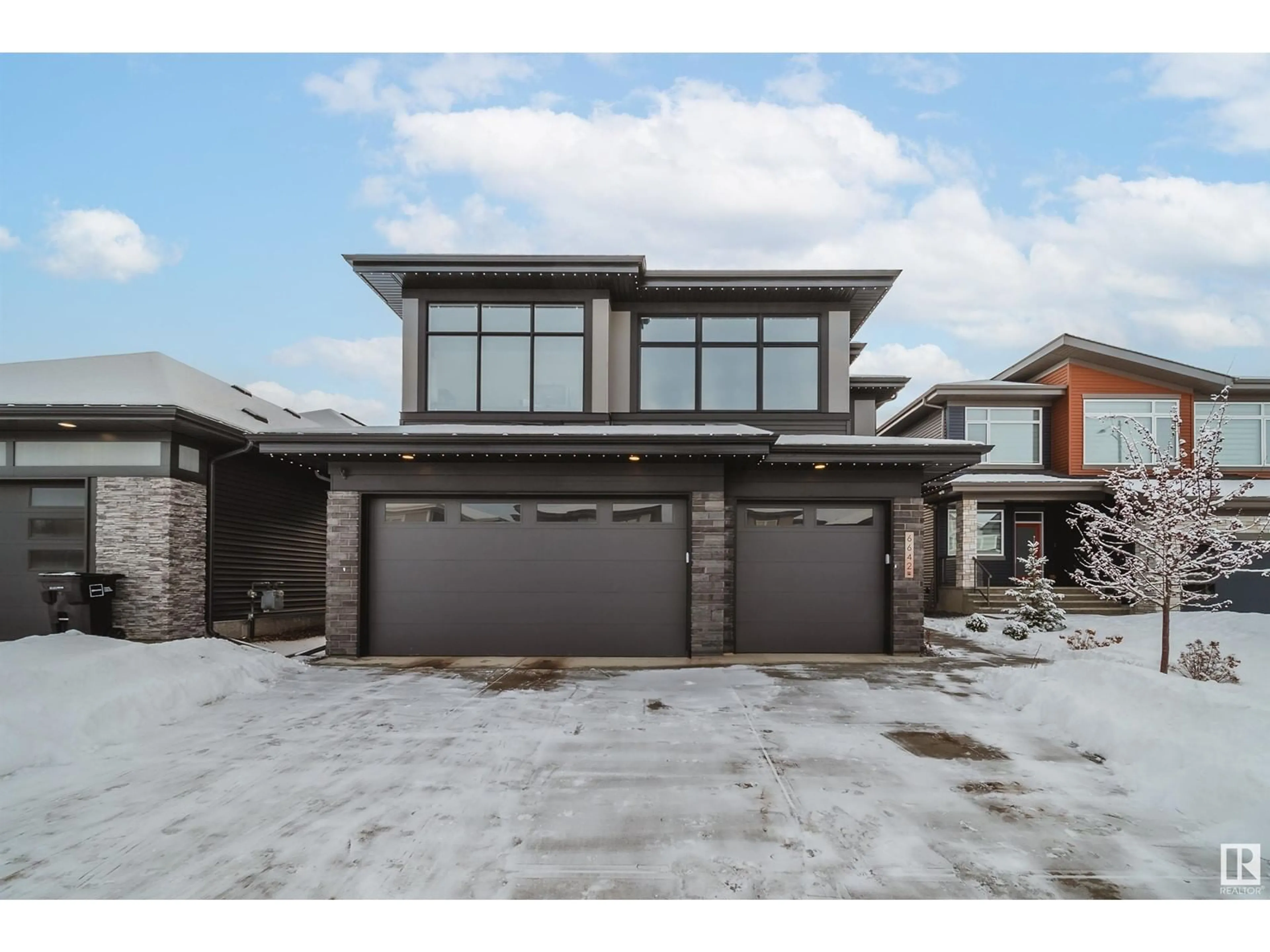 Home with brick exterior material, street for 6642 KNOX PL SW, Edmonton Alberta T6W4A1