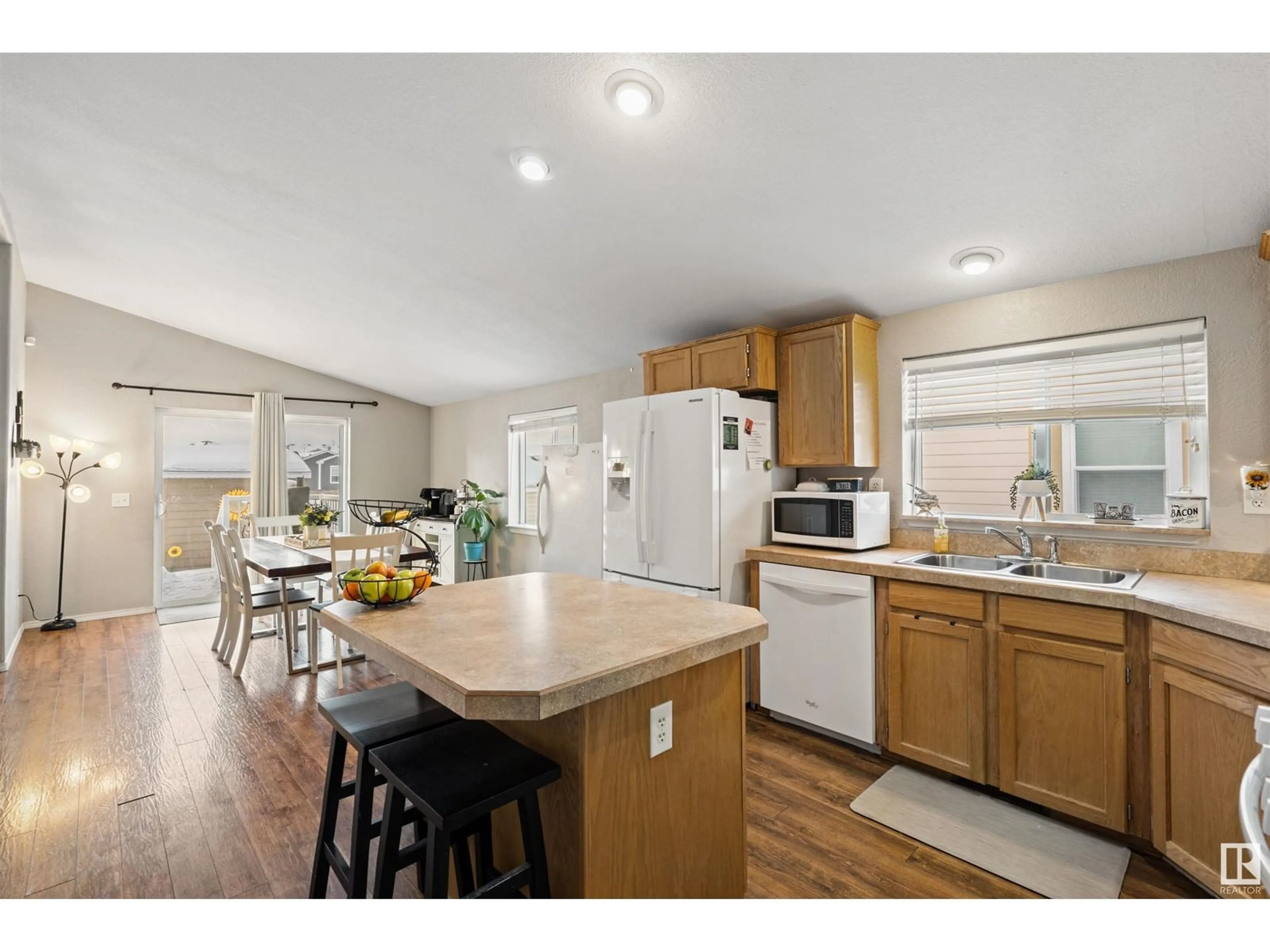 Open concept kitchen, unknown for 5914 Fontaine DR, Cold Lake Alberta T9M0C6