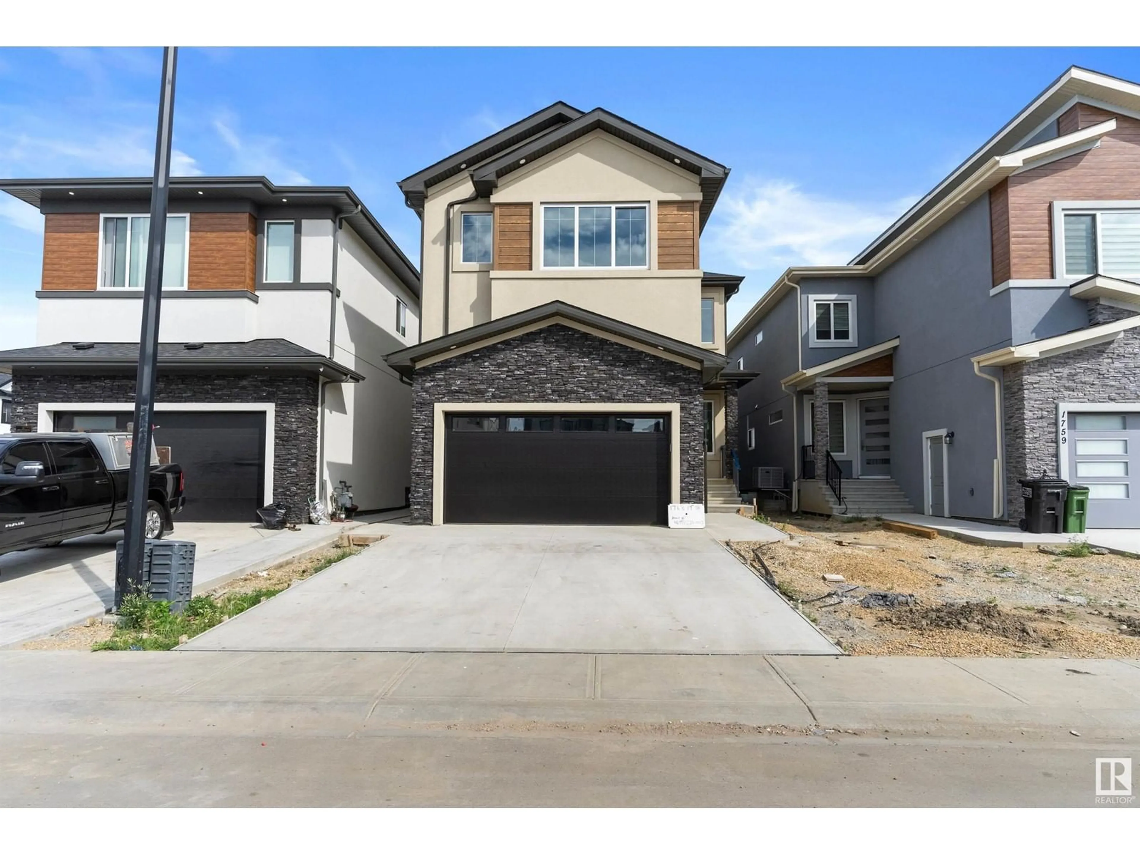 Unknown for 1763 19 ST NW, Edmonton Alberta T6T1J1