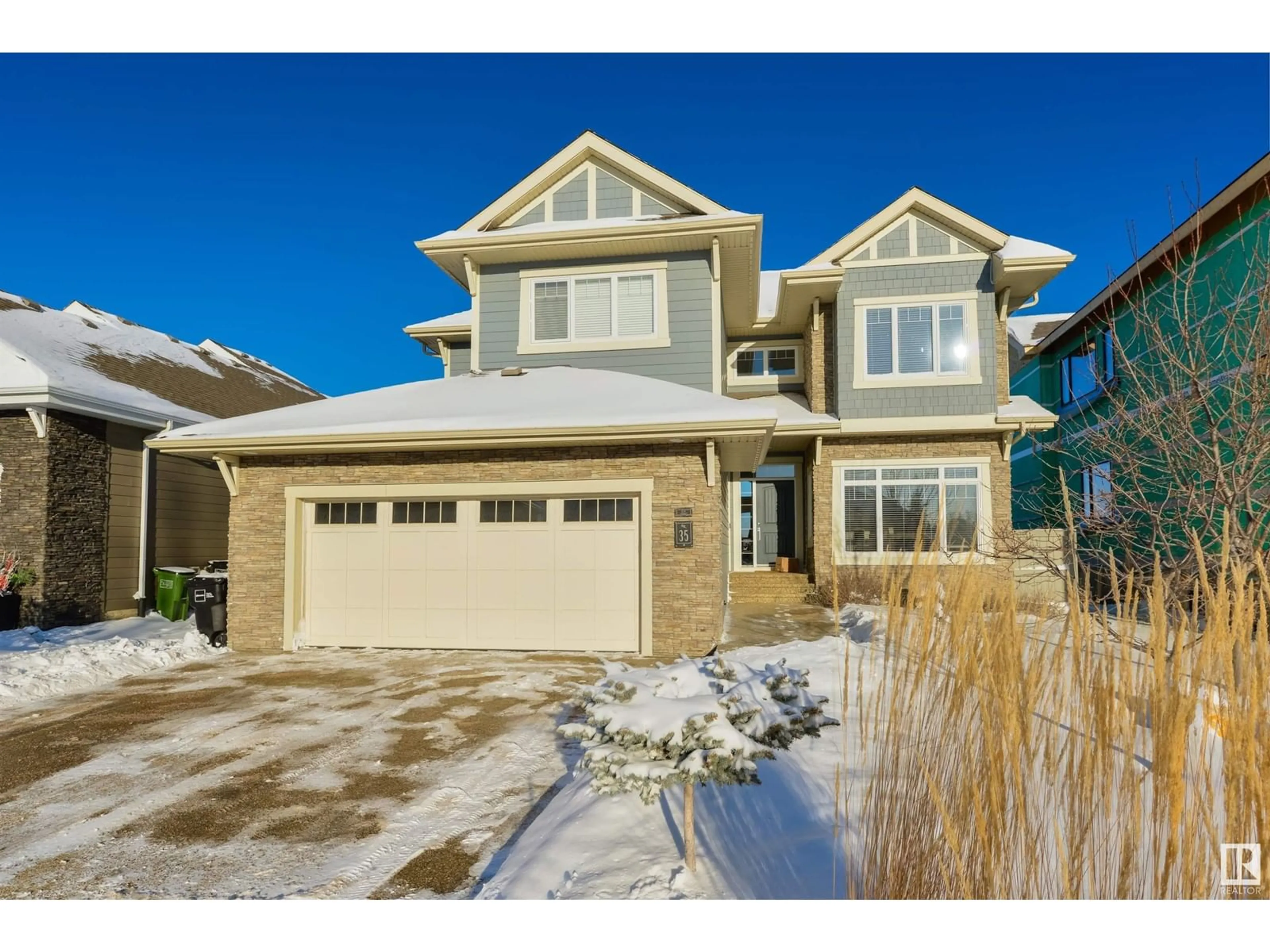 Home with vinyl exterior material, street for #35 10550 ELLERSLIE RD SW, Edmonton Alberta T6W0Y2