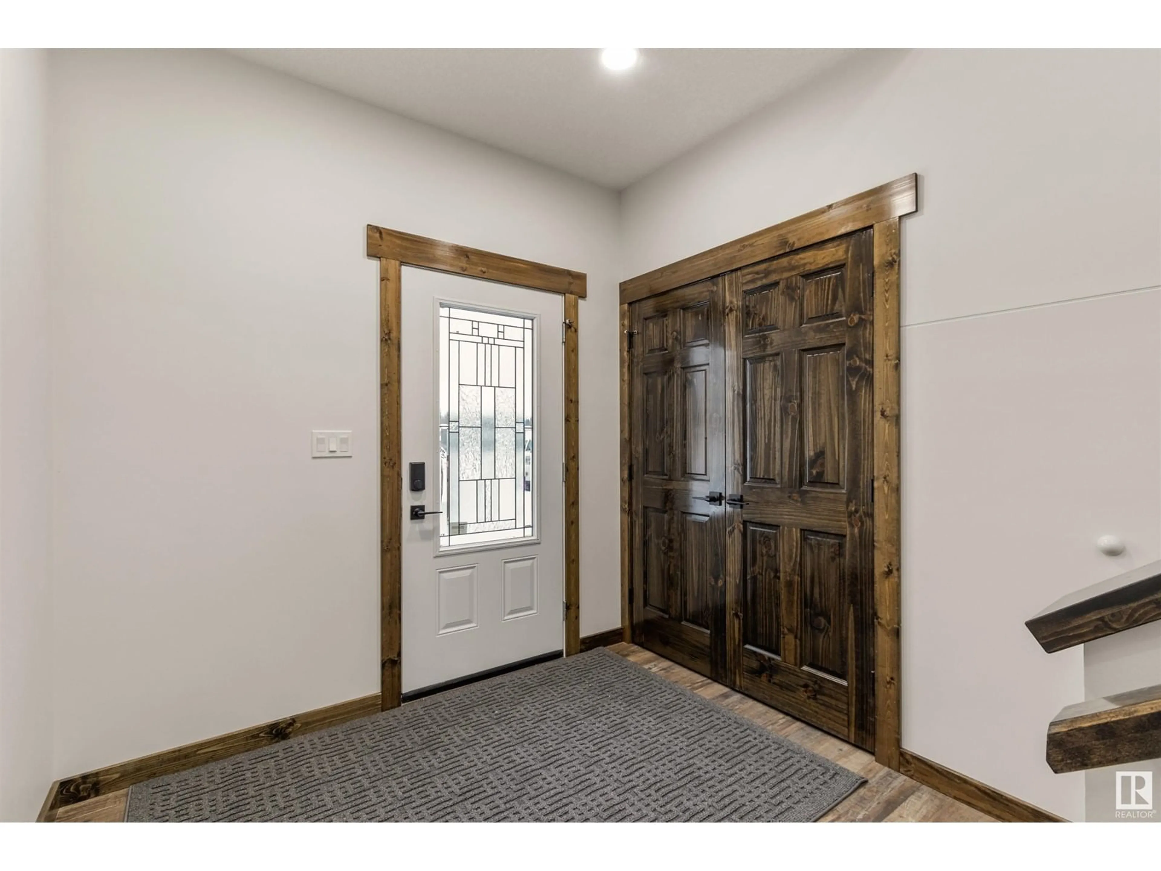 Indoor entryway for 8-49505 Range Road 80, Rural Brazeau County Alberta T7A0C1