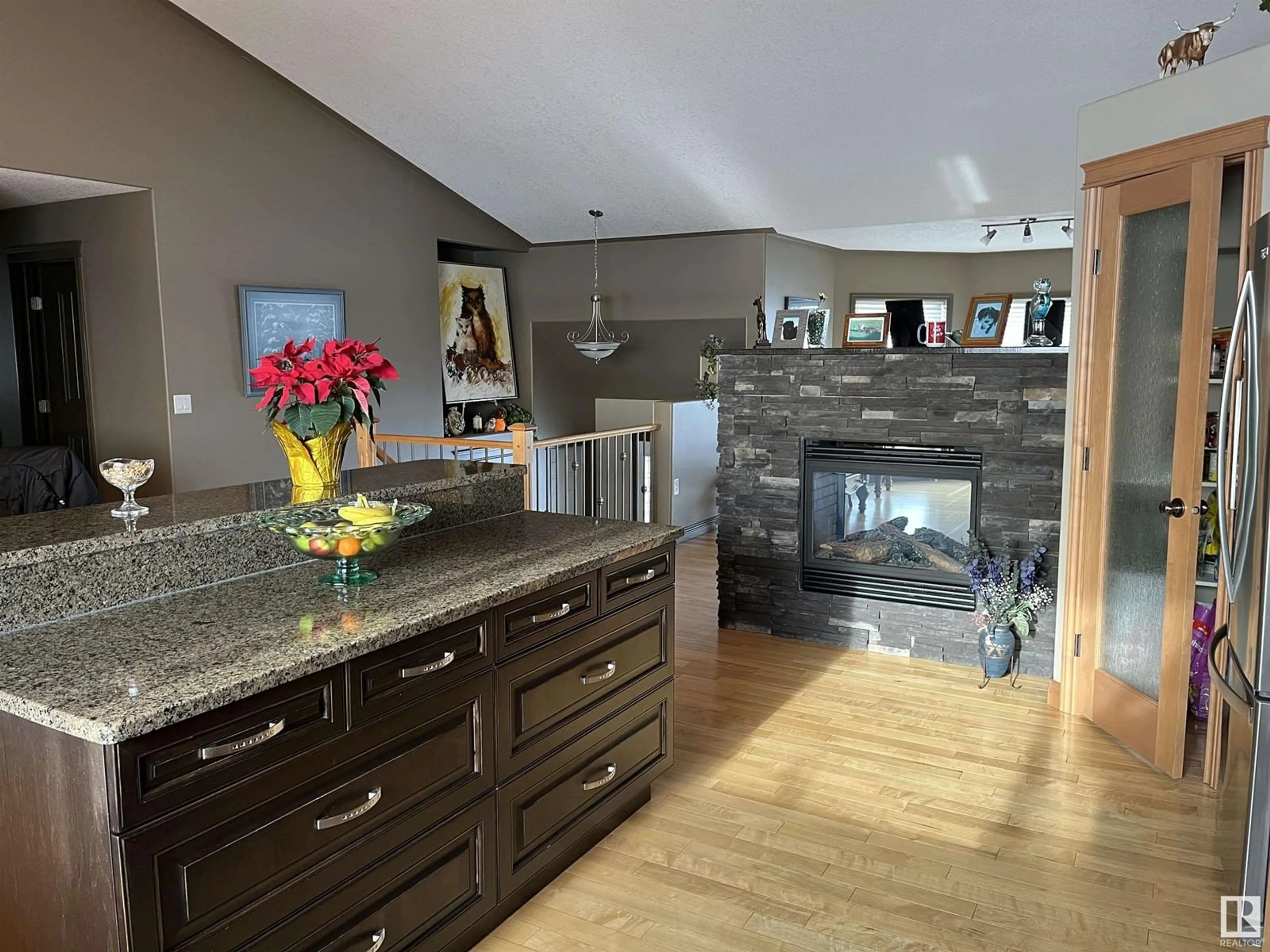 Open concept kitchen, unknown for 3702 Lakeshore DR, Bonnyville Town Alberta T9N2H7