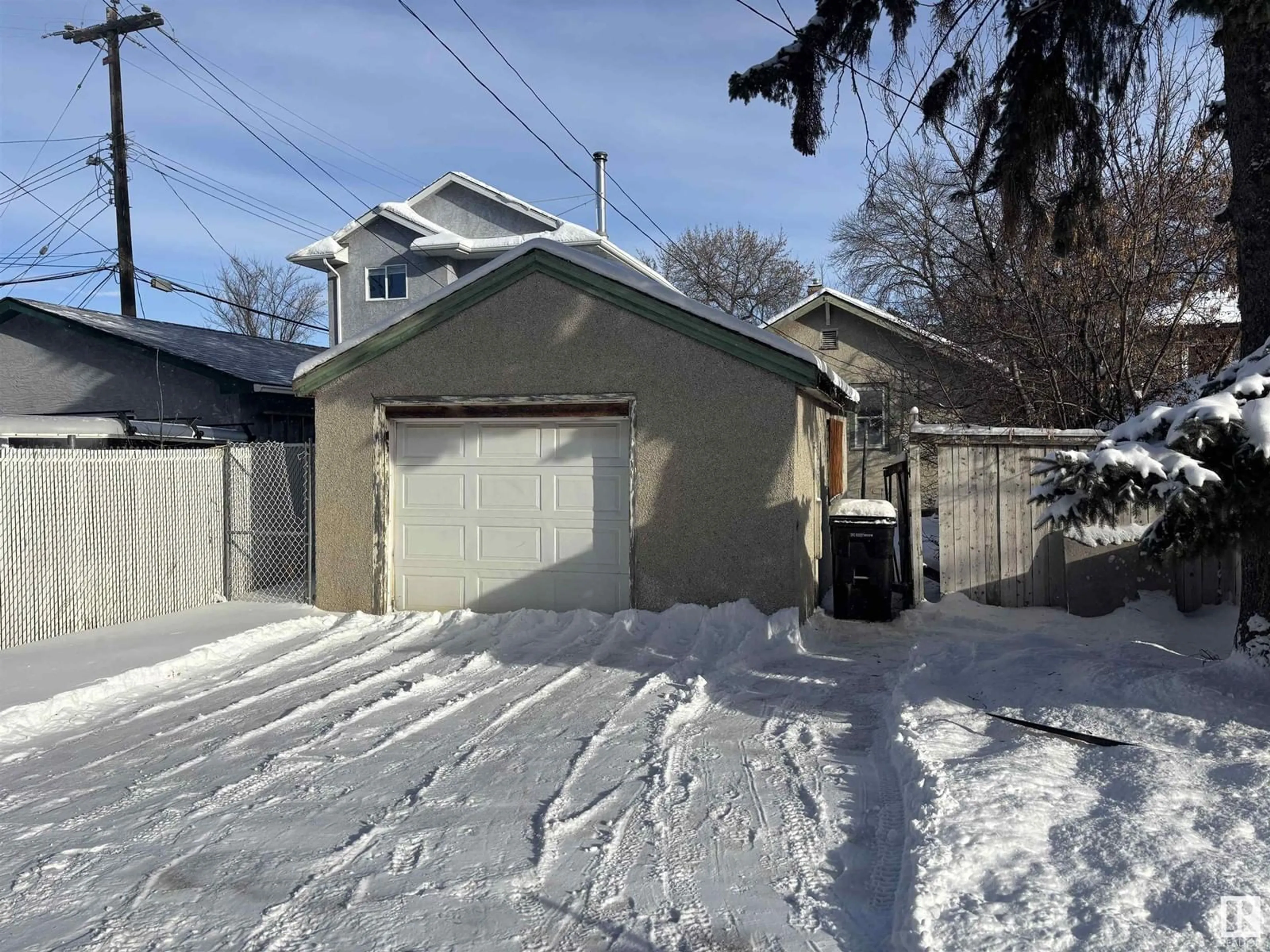 A pic from outside/outdoor area/front of a property/back of a property/a pic from drone, street for 11732 88 ST NW, Edmonton Alberta T5B3R7