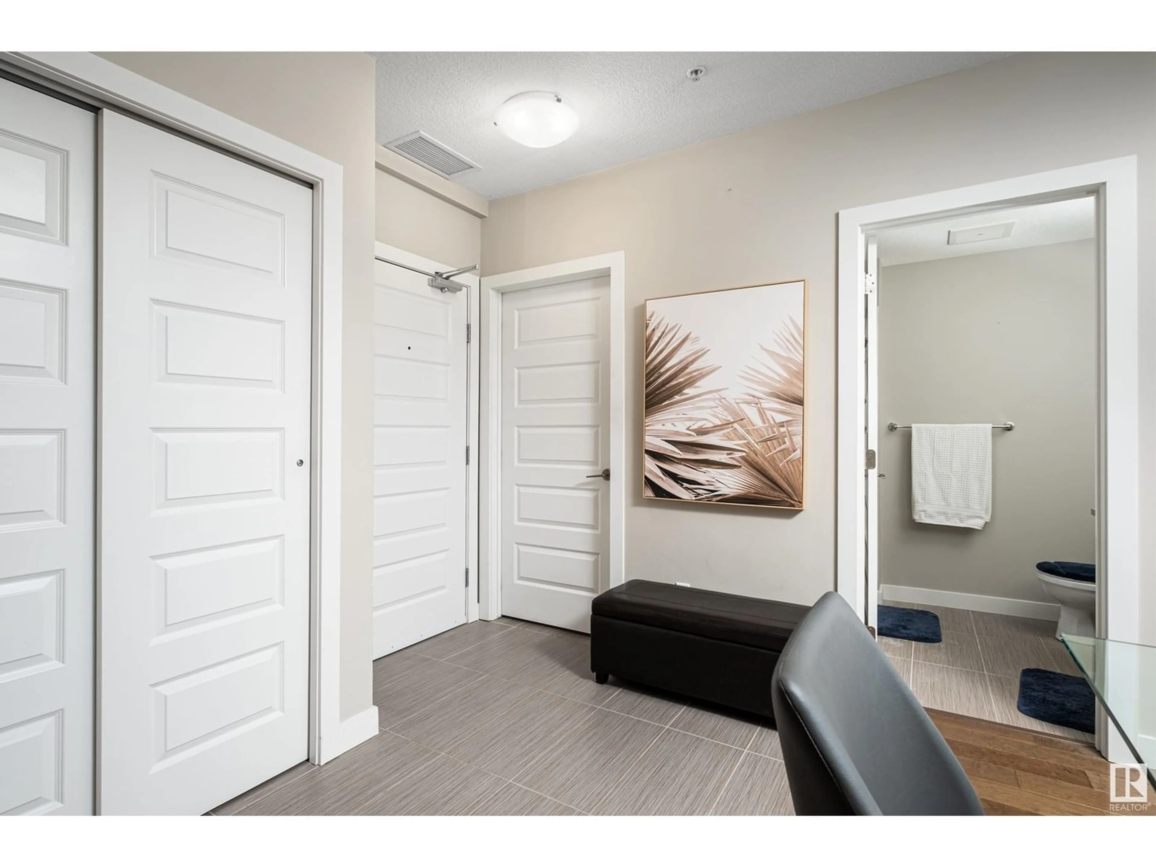 Indoor entryway for #505 5151 Windermere BV SW, Edmonton Alberta T6W2K4