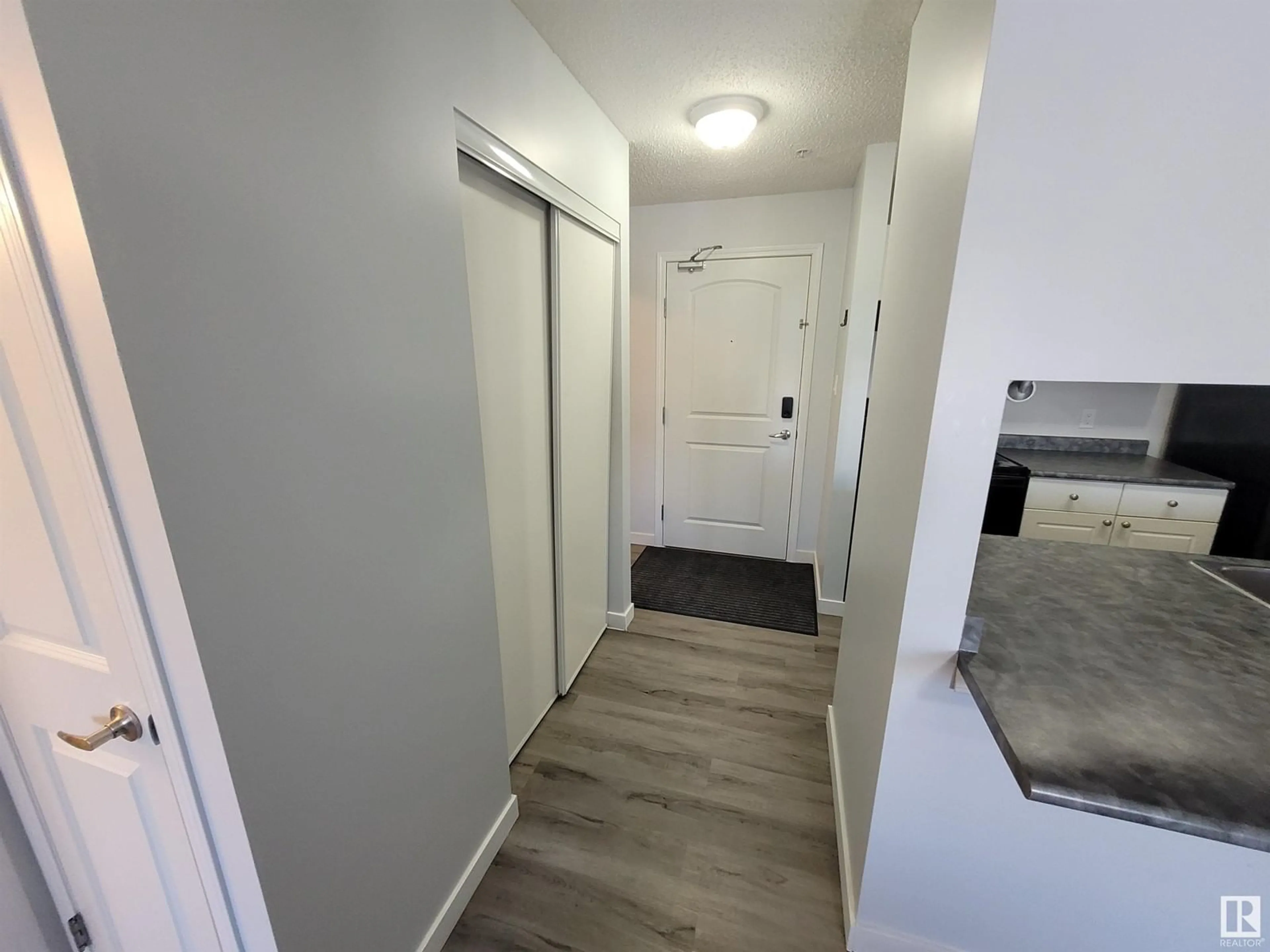 Indoor entryway for #317 70 WOODSMERE CL, Fort Saskatchewan Alberta T8L4R8