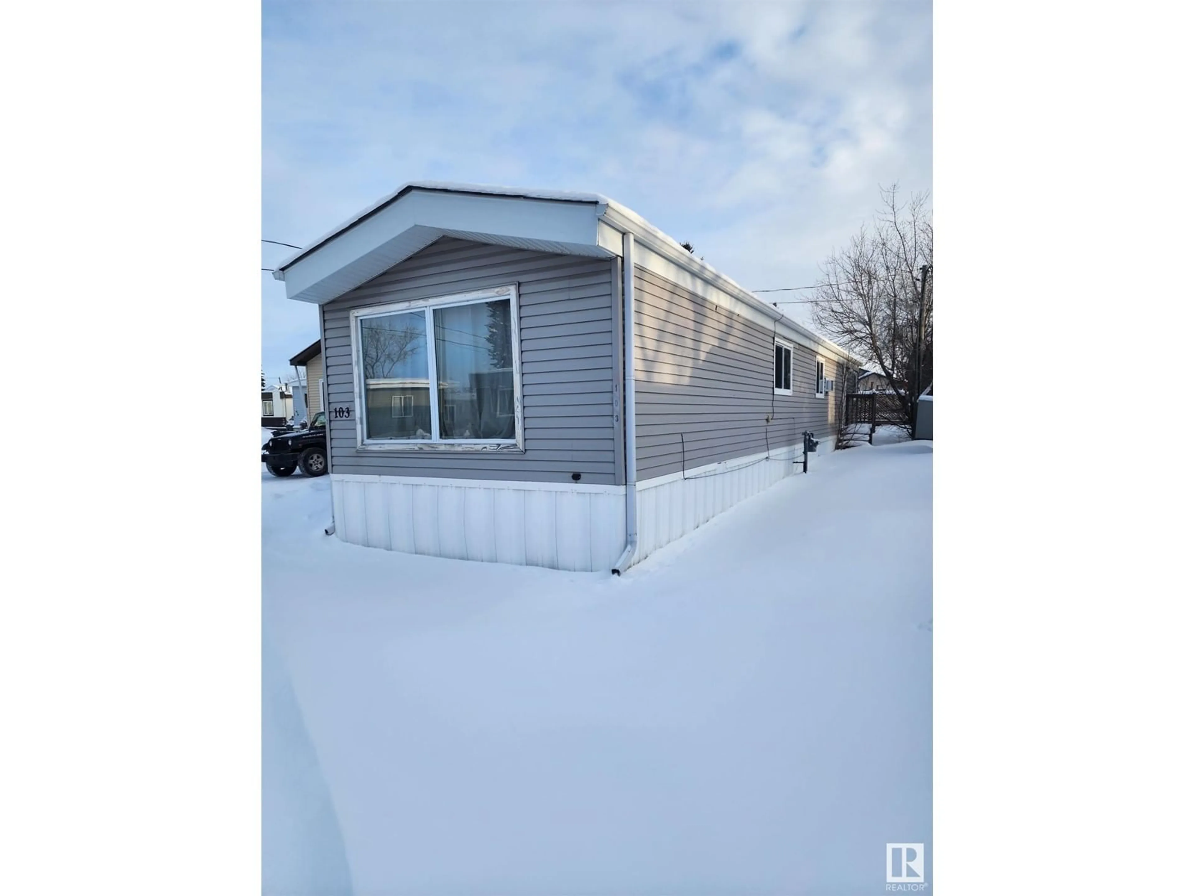 Unknown for 103 305 Calahoo RD, Spruce Grove Alberta T7X3K8