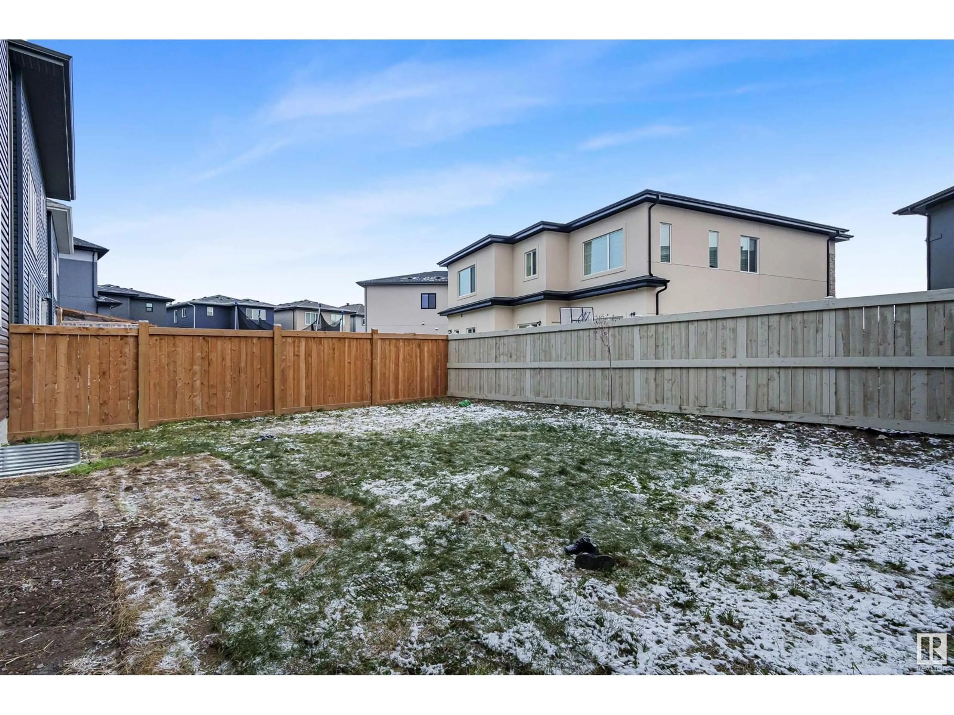 Patio, mountain view for 2104 18 AV NW, Edmonton Alberta T6T2M8