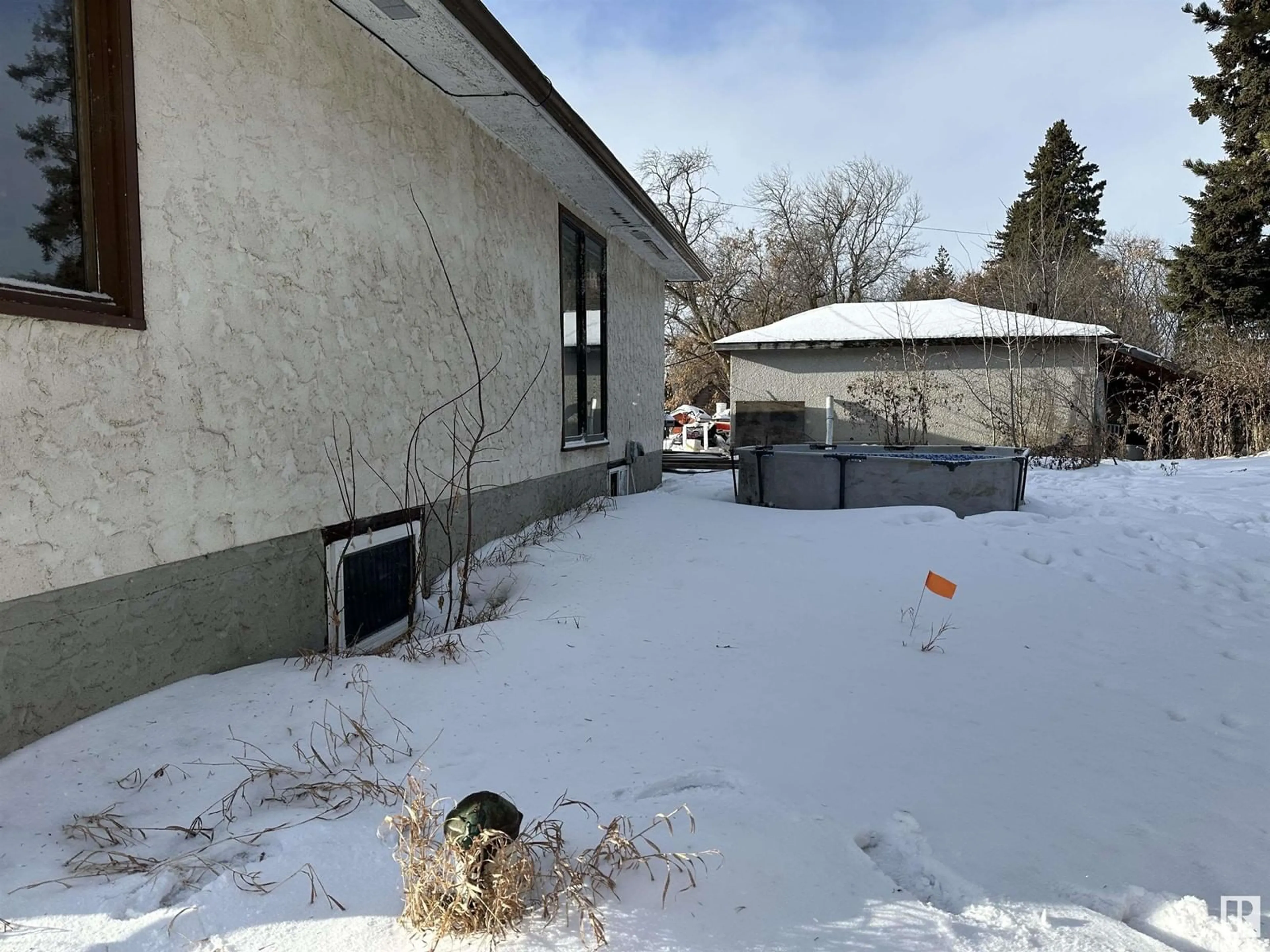 Patio, unknown for 60032 Range Road 202, Rural Thorhild County Alberta T0A0A0