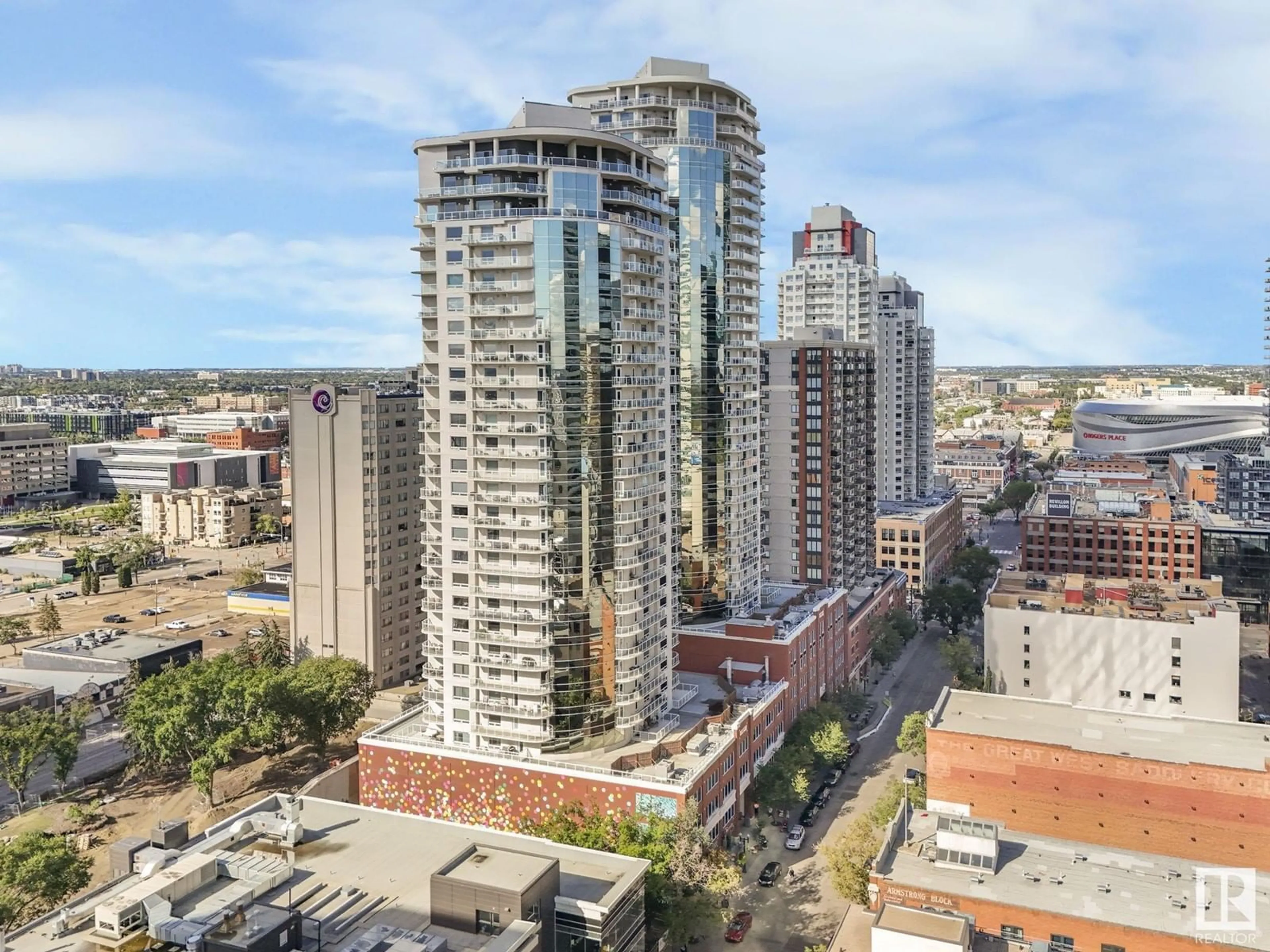 A pic from outside/outdoor area/front of a property/back of a property/a pic from drone, city buildings view from balcony for #1905 10152 104 ST NW, Edmonton Alberta T5J0B6