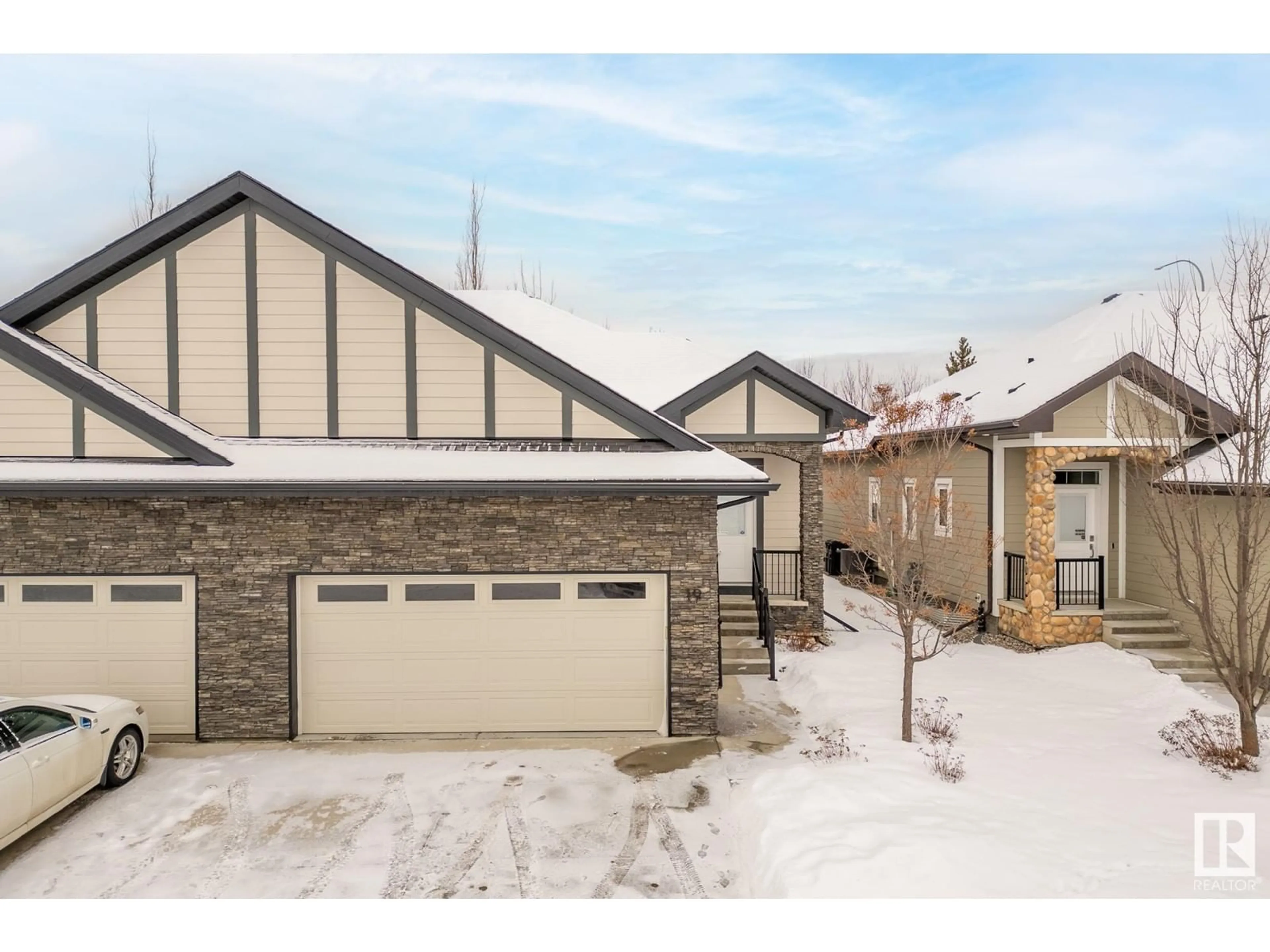 Home with brick exterior material, street for 19 SIGNATURE CV, Sherwood Park Alberta T8H0W8