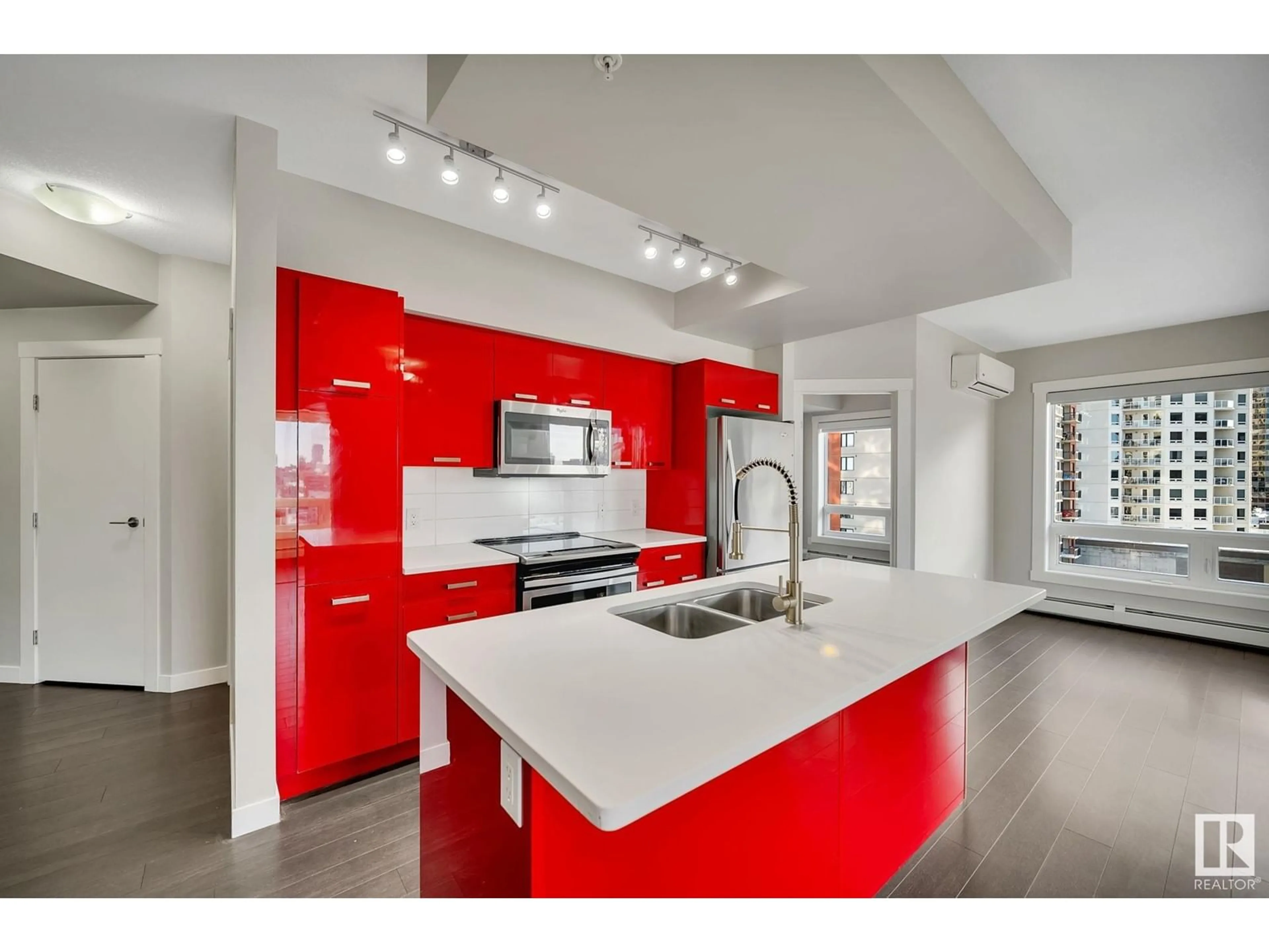 Open concept kitchen, unknown for #904 10410 102 AV NW, Edmonton Alberta T5J0E9