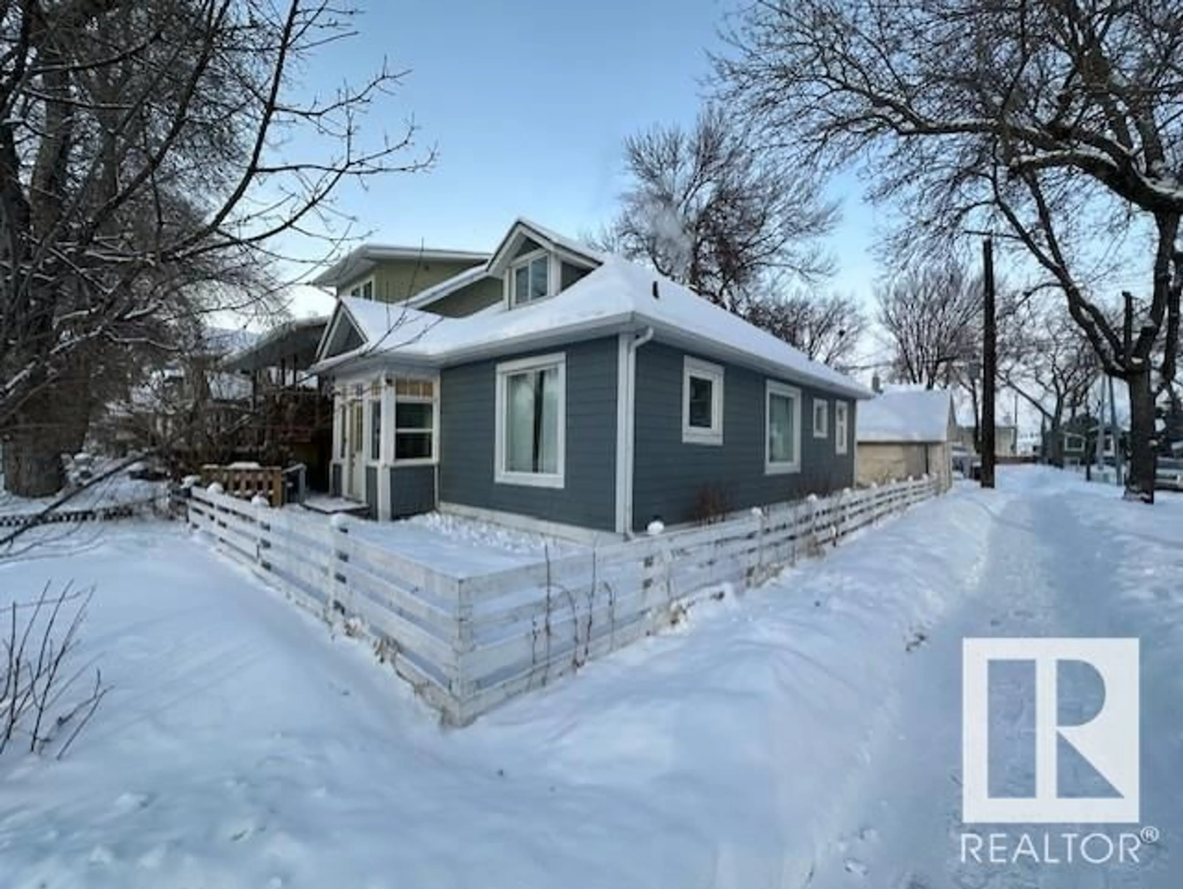 Unknown for 10803 93 ST NW, Edmonton Alberta T5H1Y7