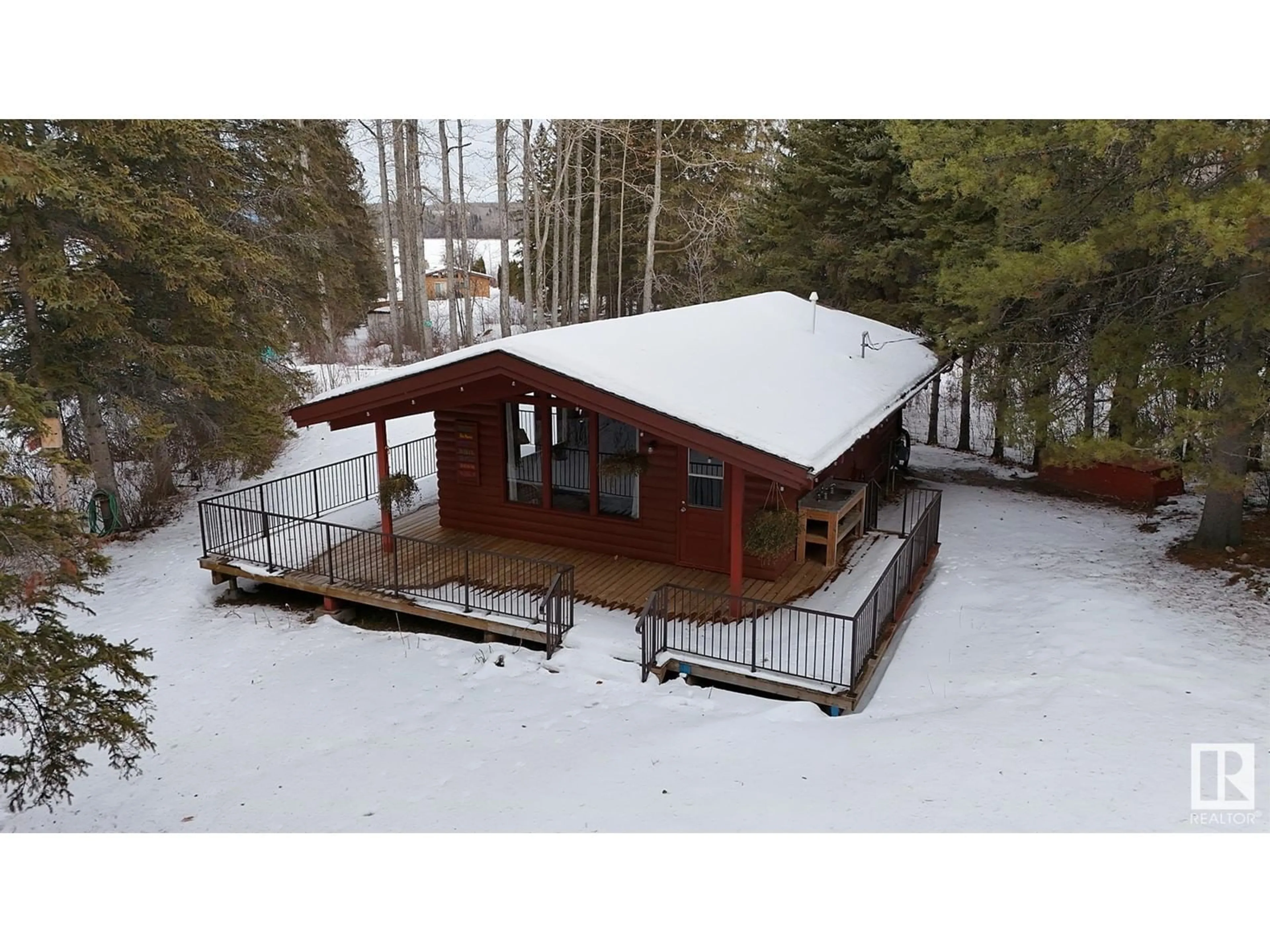 Patio, unknown for 704 53102 RANGE ROAD 40, Rural Parkland County Alberta T0E2Y0