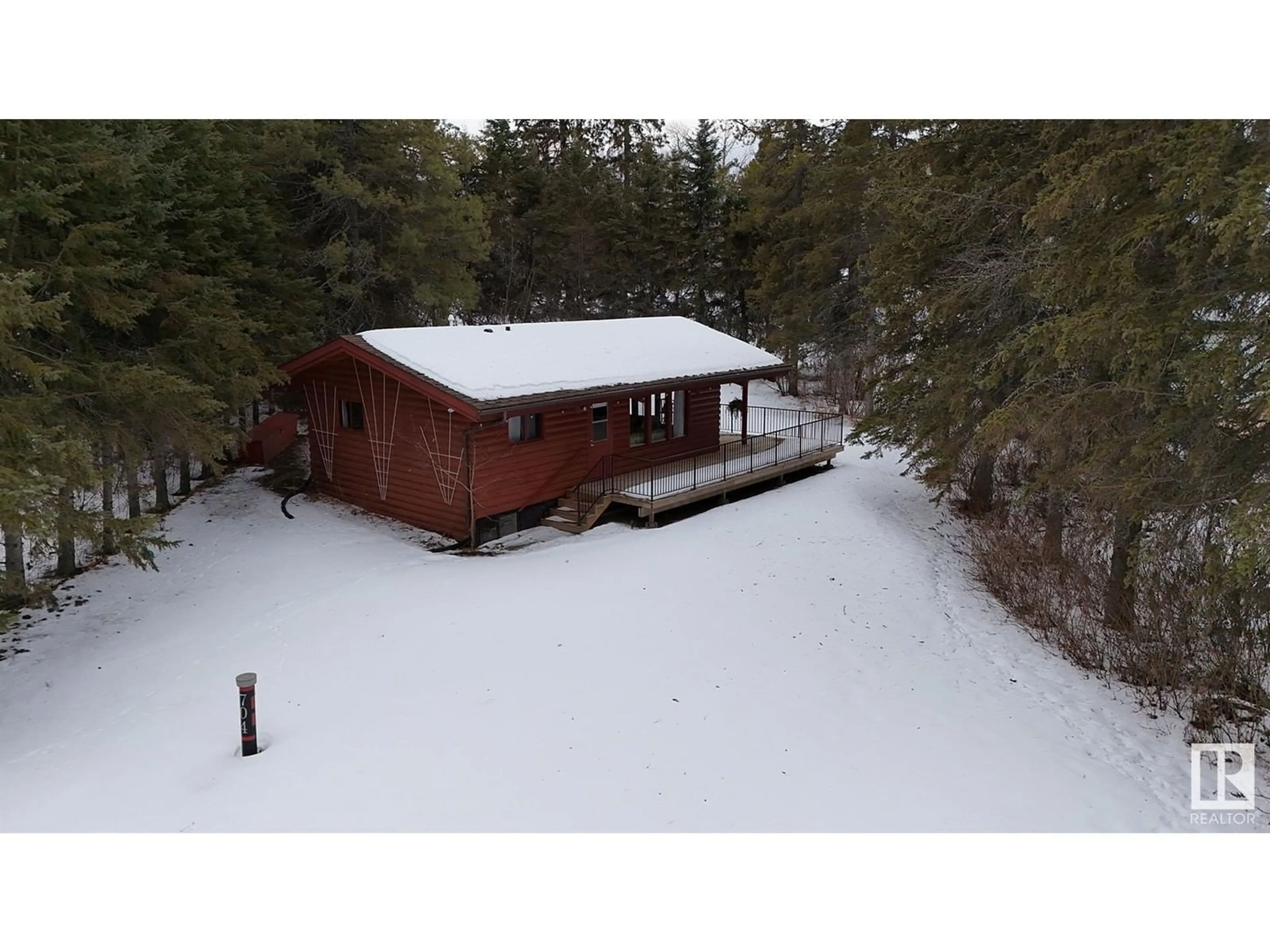 A pic from outside/outdoor area/front of a property/back of a property/a pic from drone, unknown for 704 53102 RANGE ROAD 40, Rural Parkland County Alberta T0E2Y0