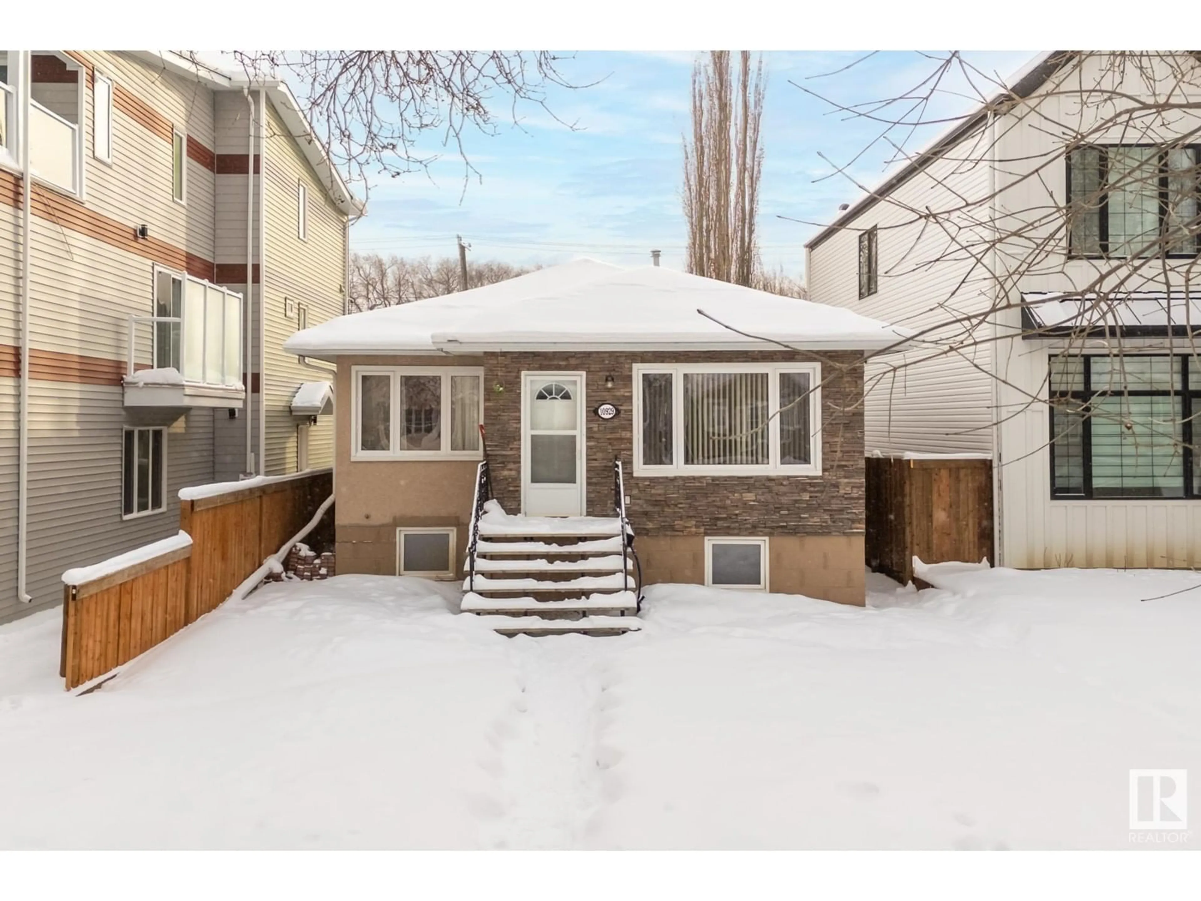Unknown for 10929 80 AV, Edmonton Alberta T6G0P9