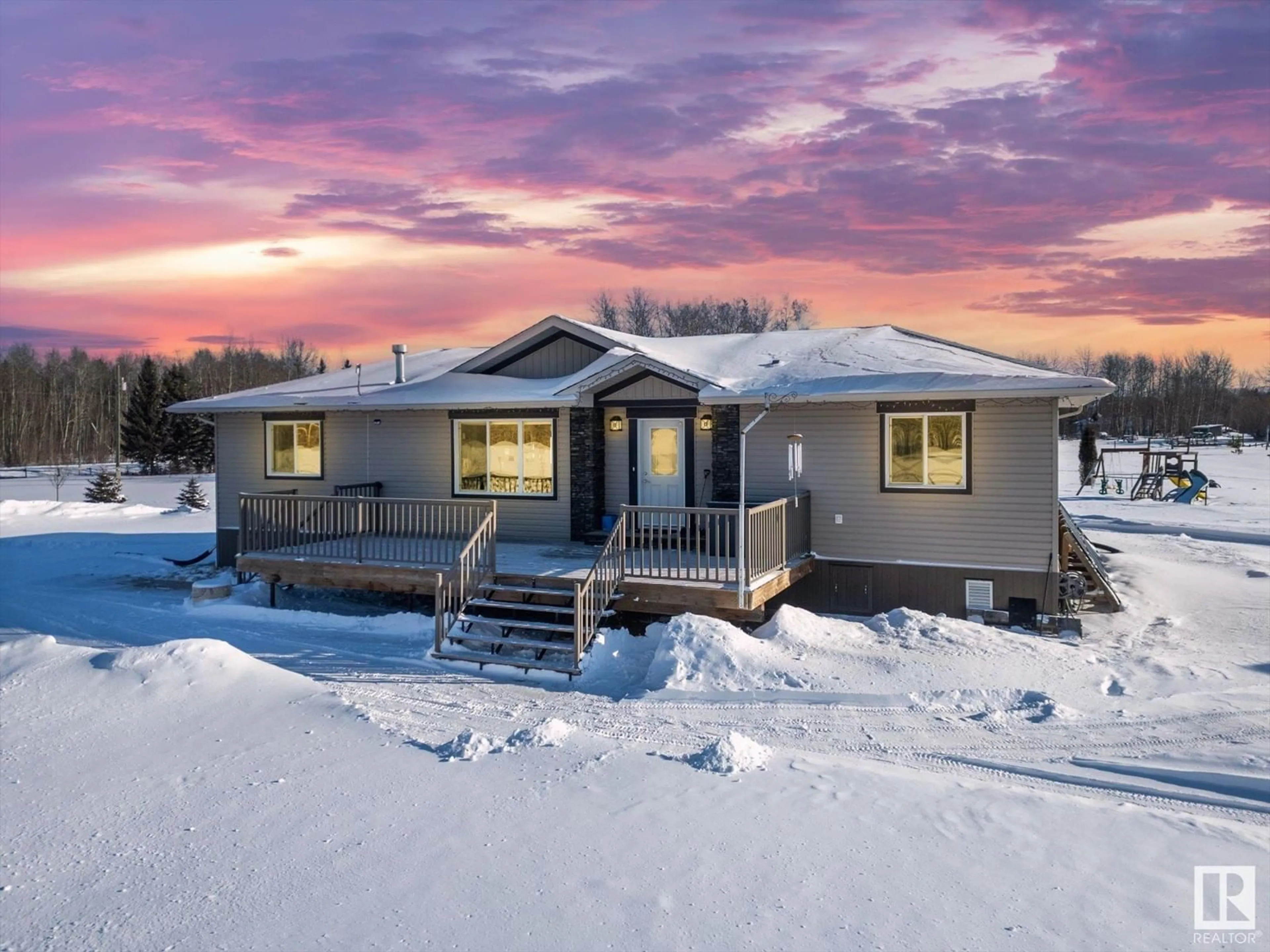 A pic from outside/outdoor area/front of a property/back of a property/a pic from drone, unknown for 23325 TWP RD 594, Rural Westlock County Alberta T0G0P0