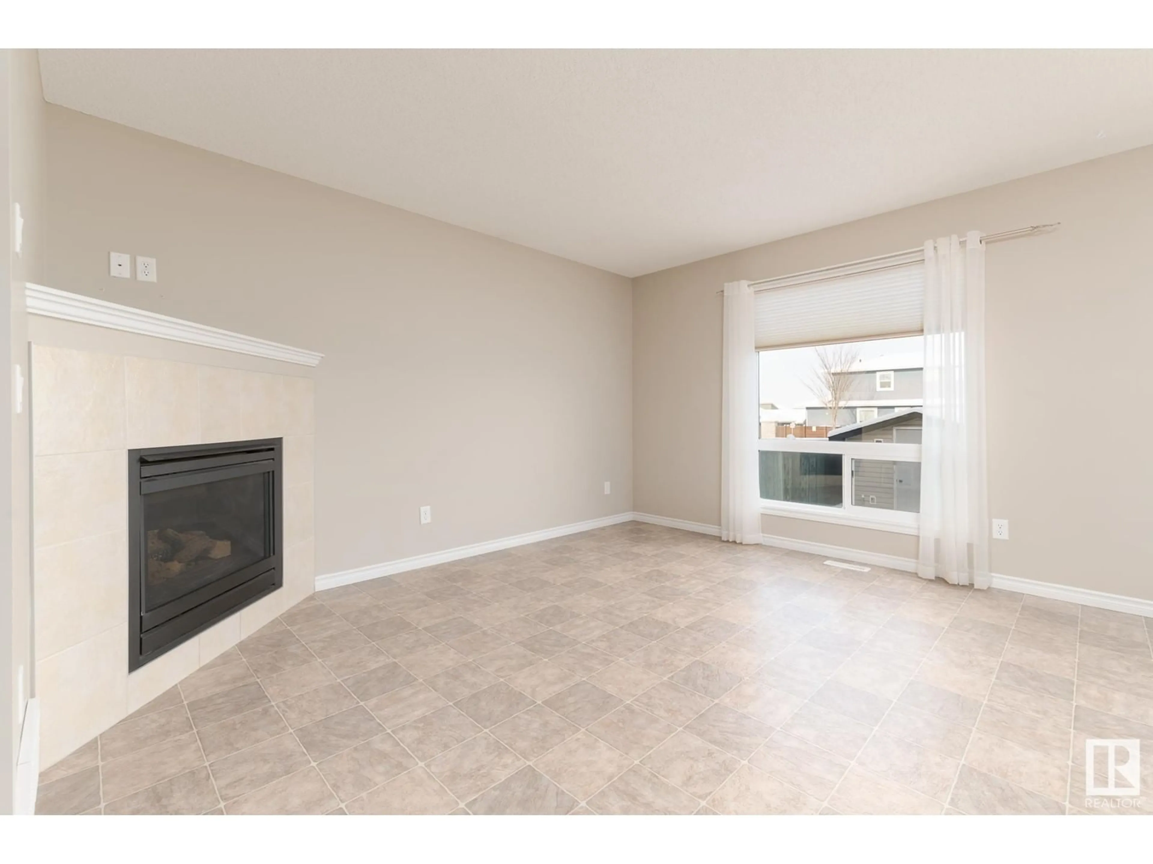 A pic of a room for 16 VANESSA AV, Spruce Grove Alberta T7X0B9