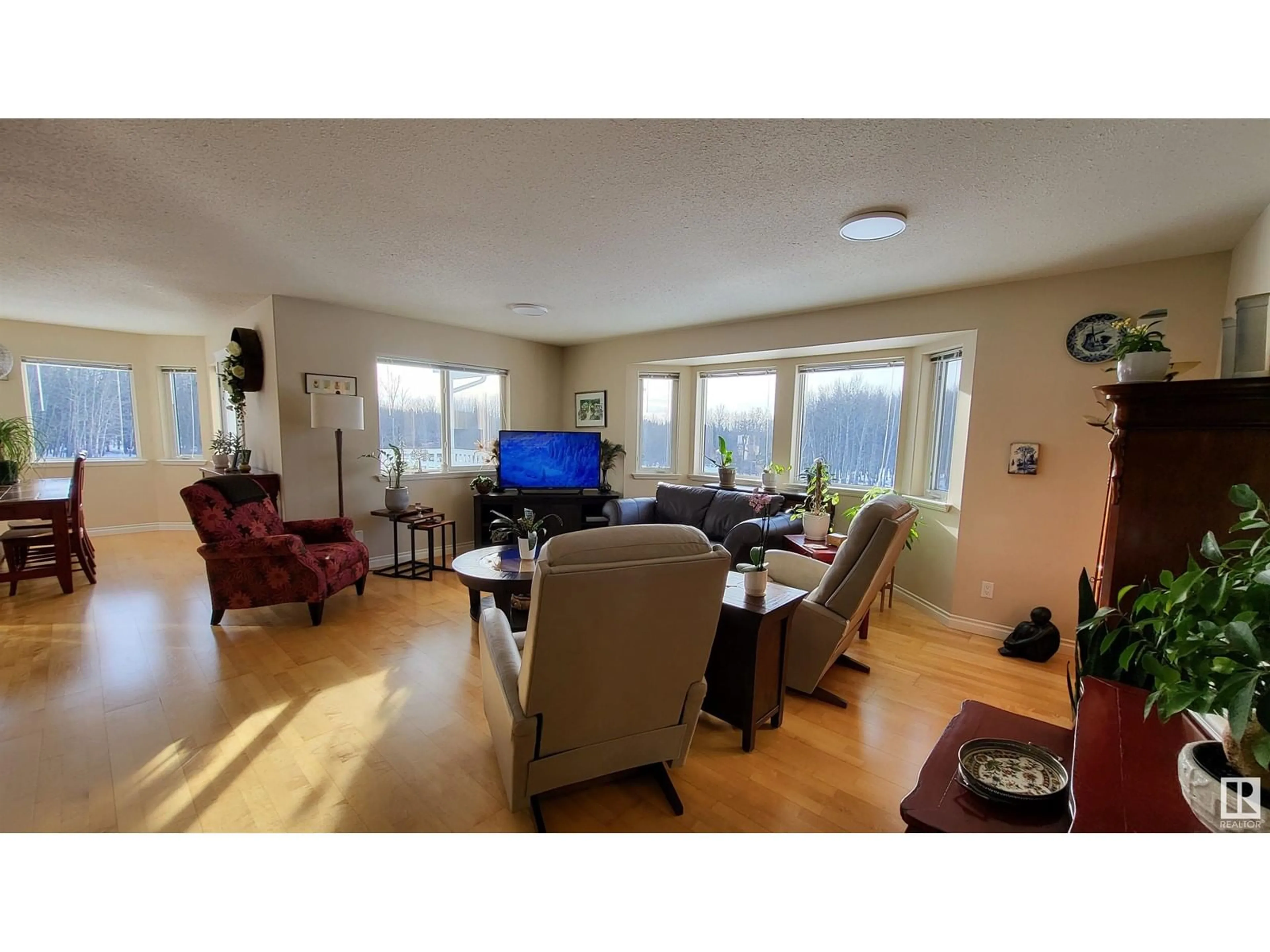 A pic of a room for 7523 A & B TWP 505, Rural Brazeau County Alberta T7A2A2