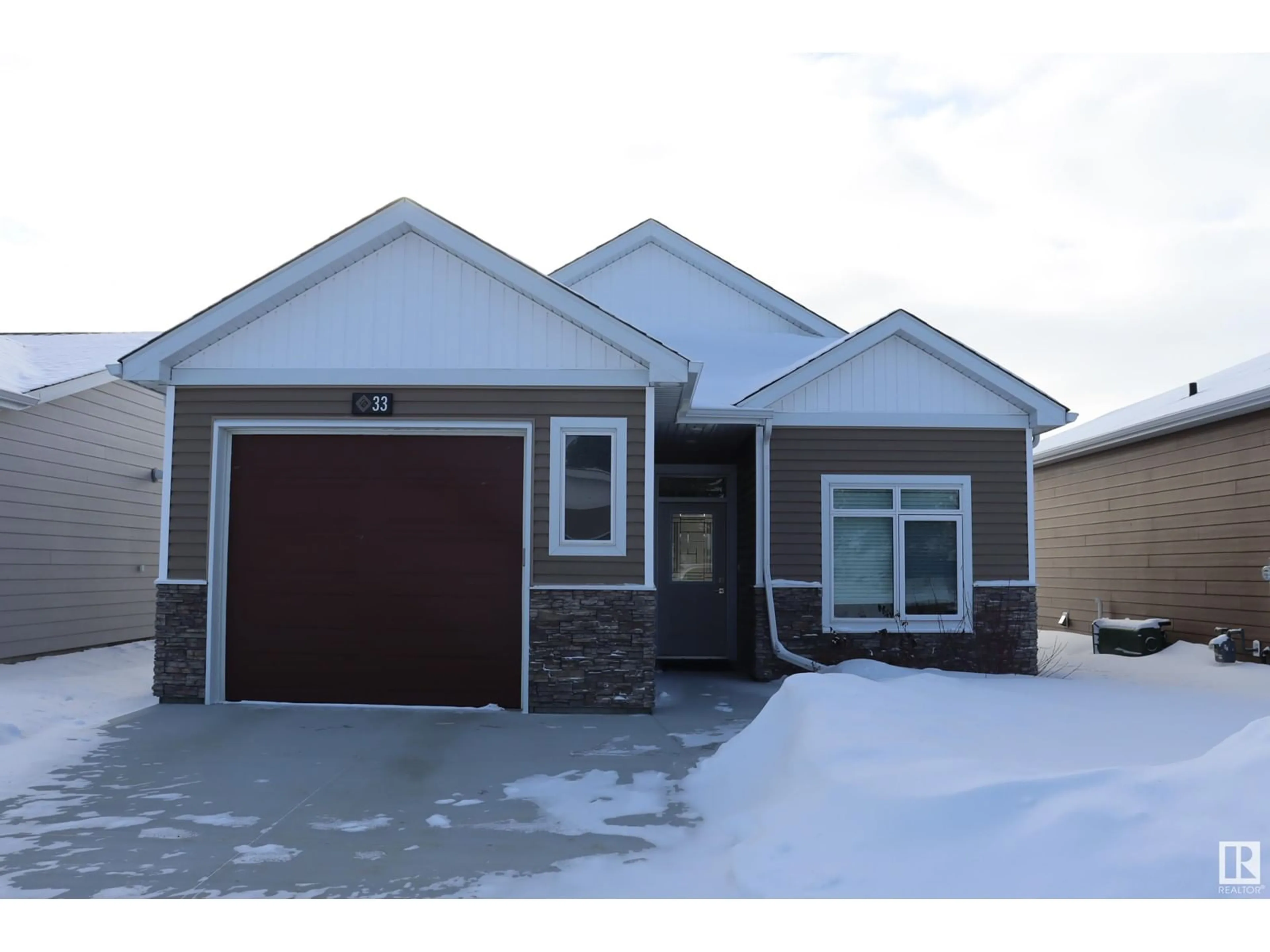 Home with brick exterior material, street for #33 6519 46st, Wetaskiwin Alberta T9A1Y5