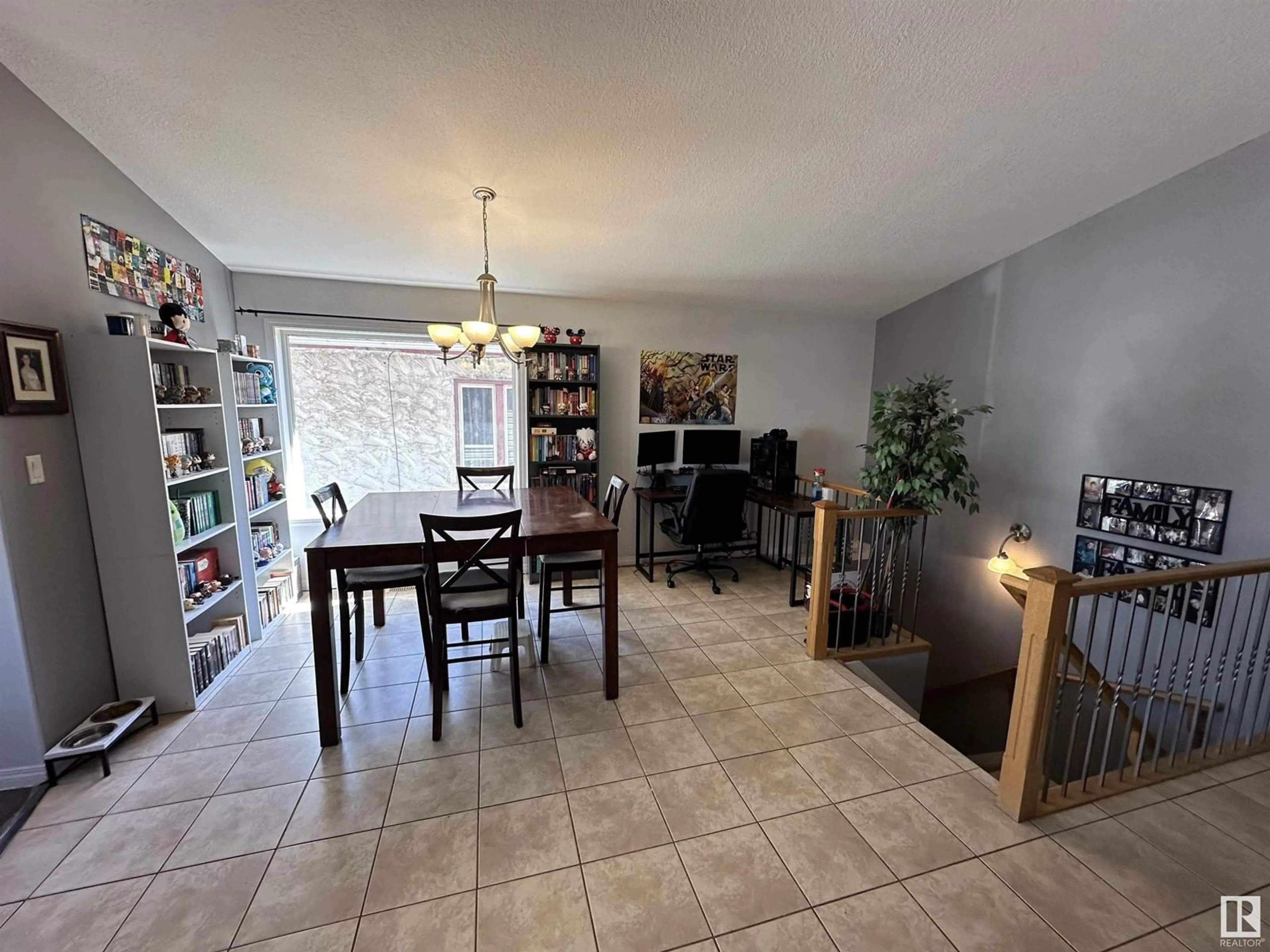 A pic of a room for 9637/9635 109A AV NW, Edmonton Alberta T5H1G4