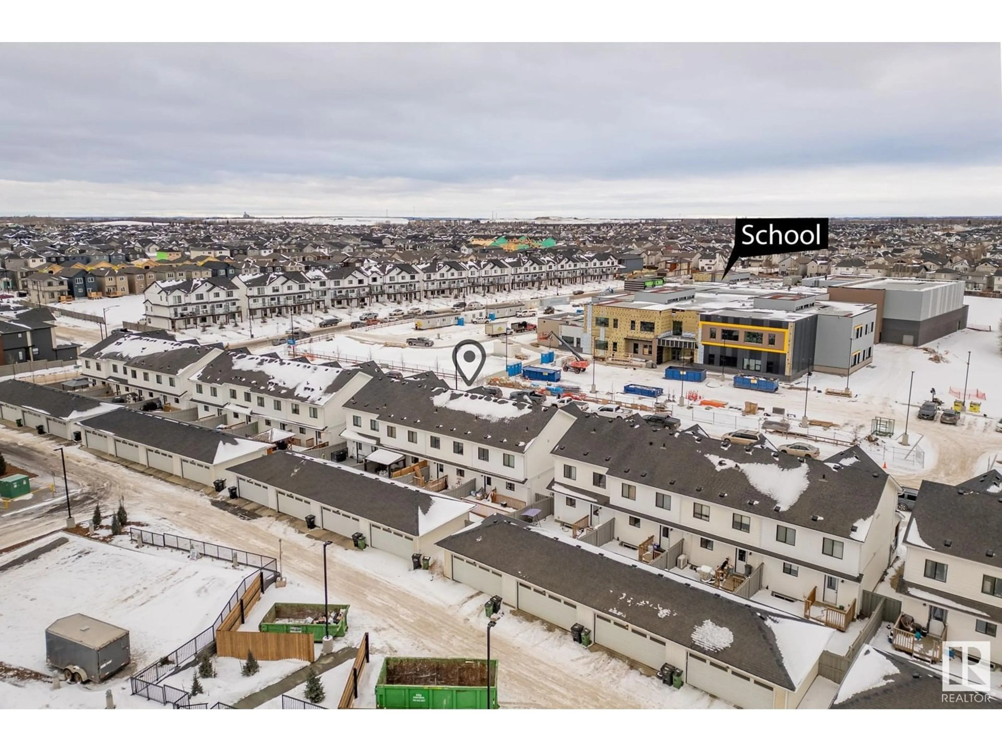 A pic from outside/outdoor area/front of a property/back of a property/a pic from drone, street for 21905 93 AV NW, Edmonton Alberta T5T7N8