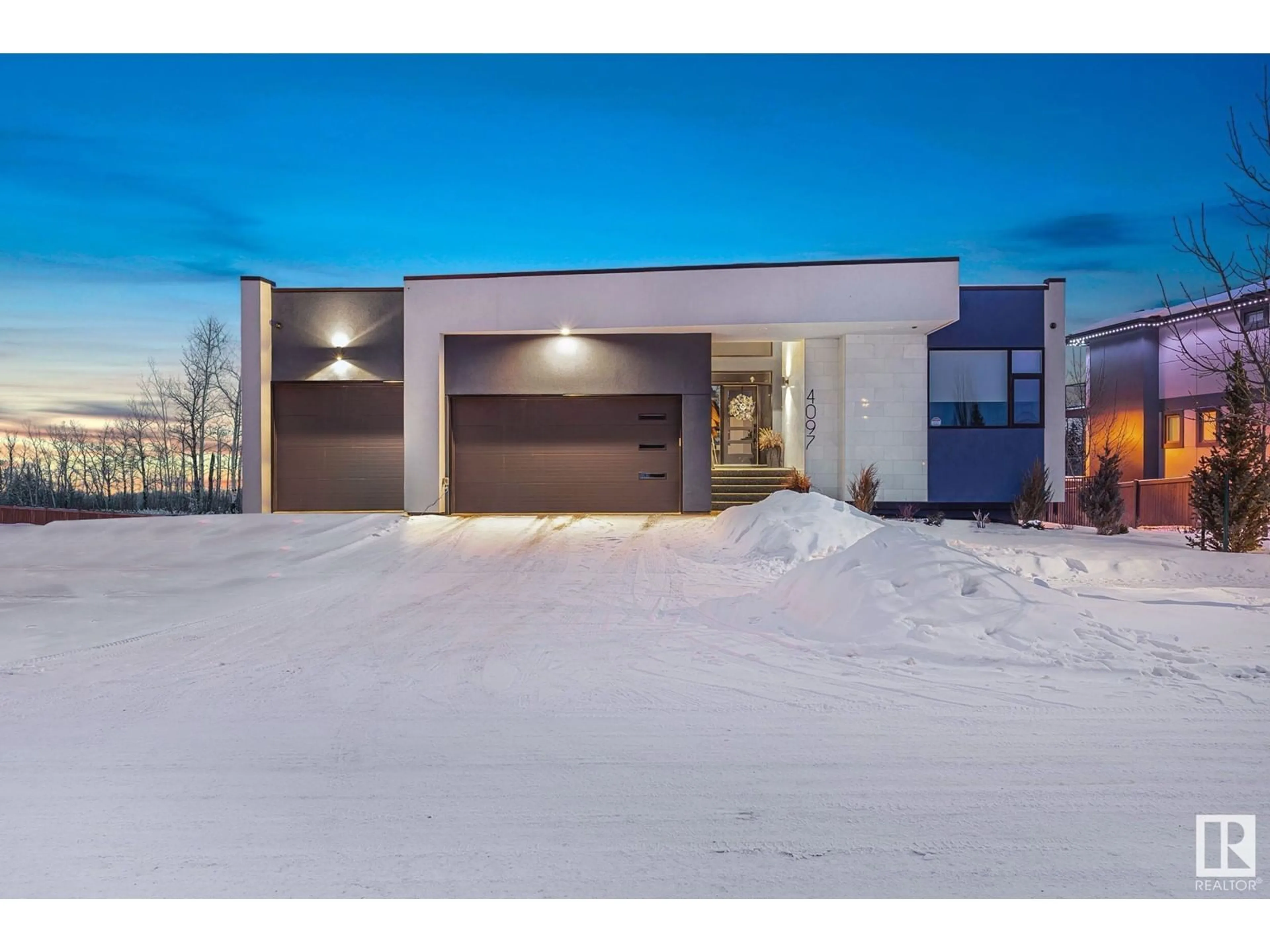 A pic from outside/outdoor area/front of a property/back of a property/a pic from drone, building for 4097 WHISPERING RIVER DR, Edmonton Alberta T6W2E2