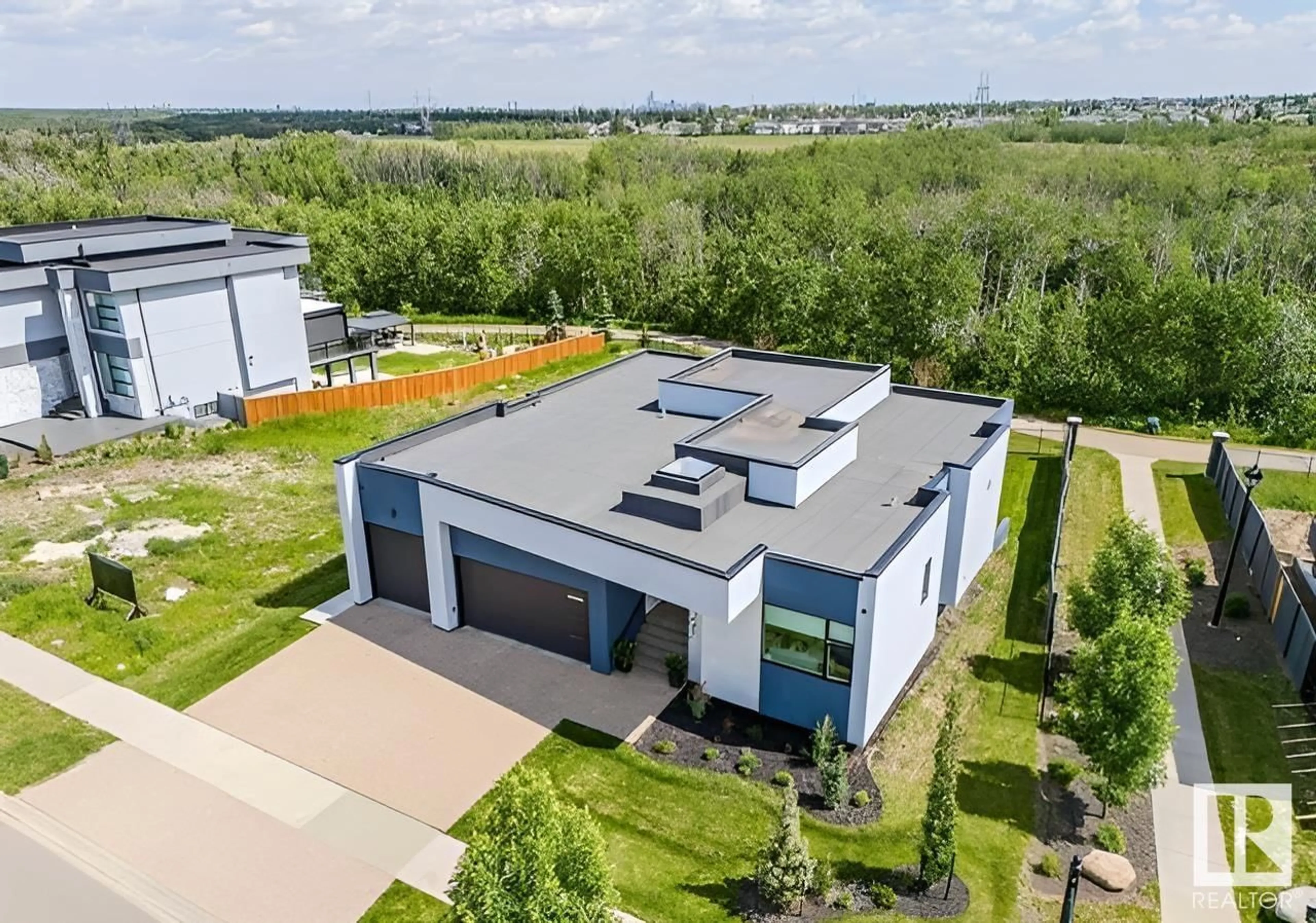 A pic from outside/outdoor area/front of a property/back of a property/a pic from drone, building for 4097 WHISPERING RIVER DR NW, Edmonton Alberta T6W2E2