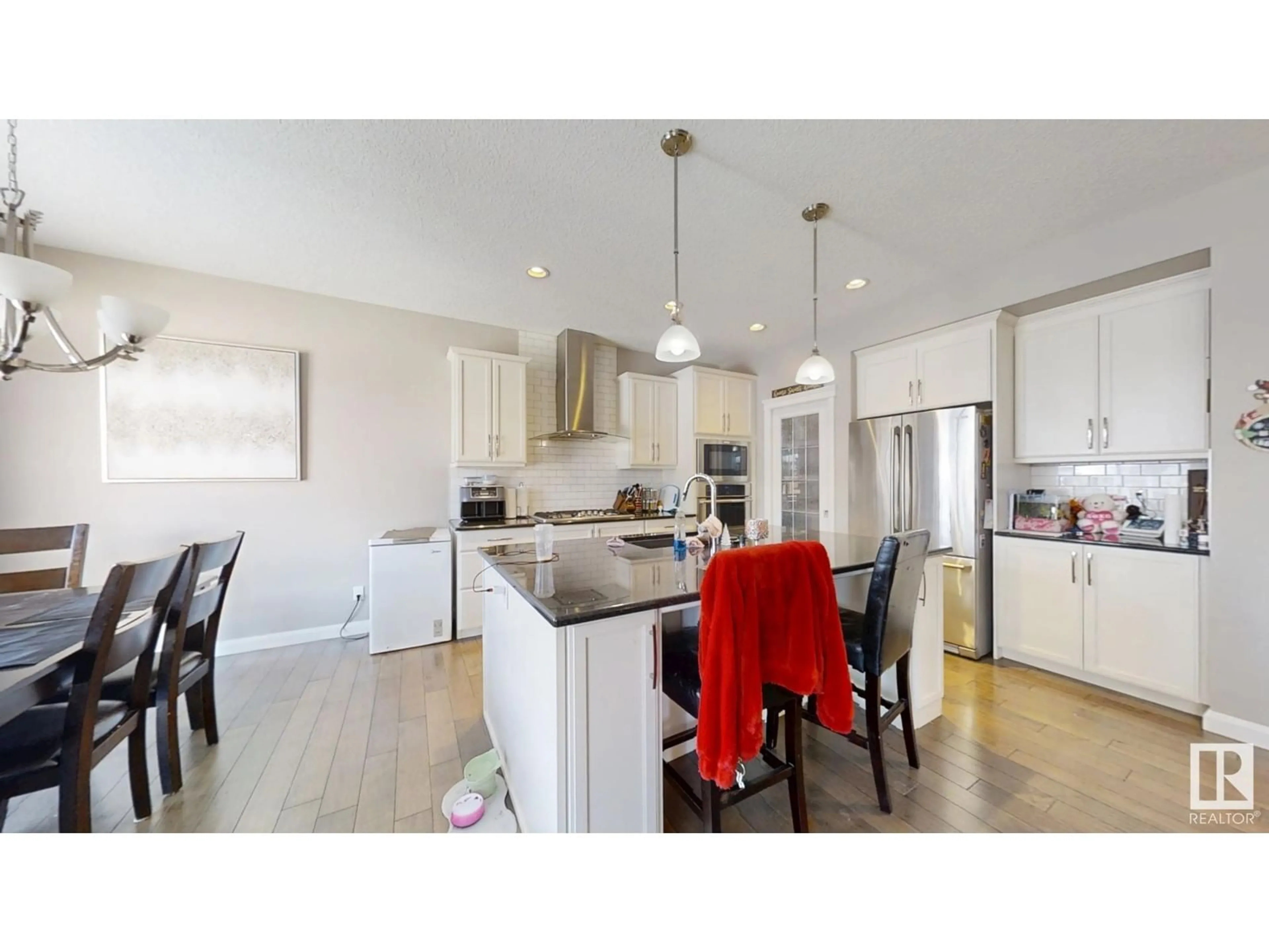 Open concept kitchen, unknown for 5385 SCHONSEE DR NW, Edmonton Alberta T5Z0H1