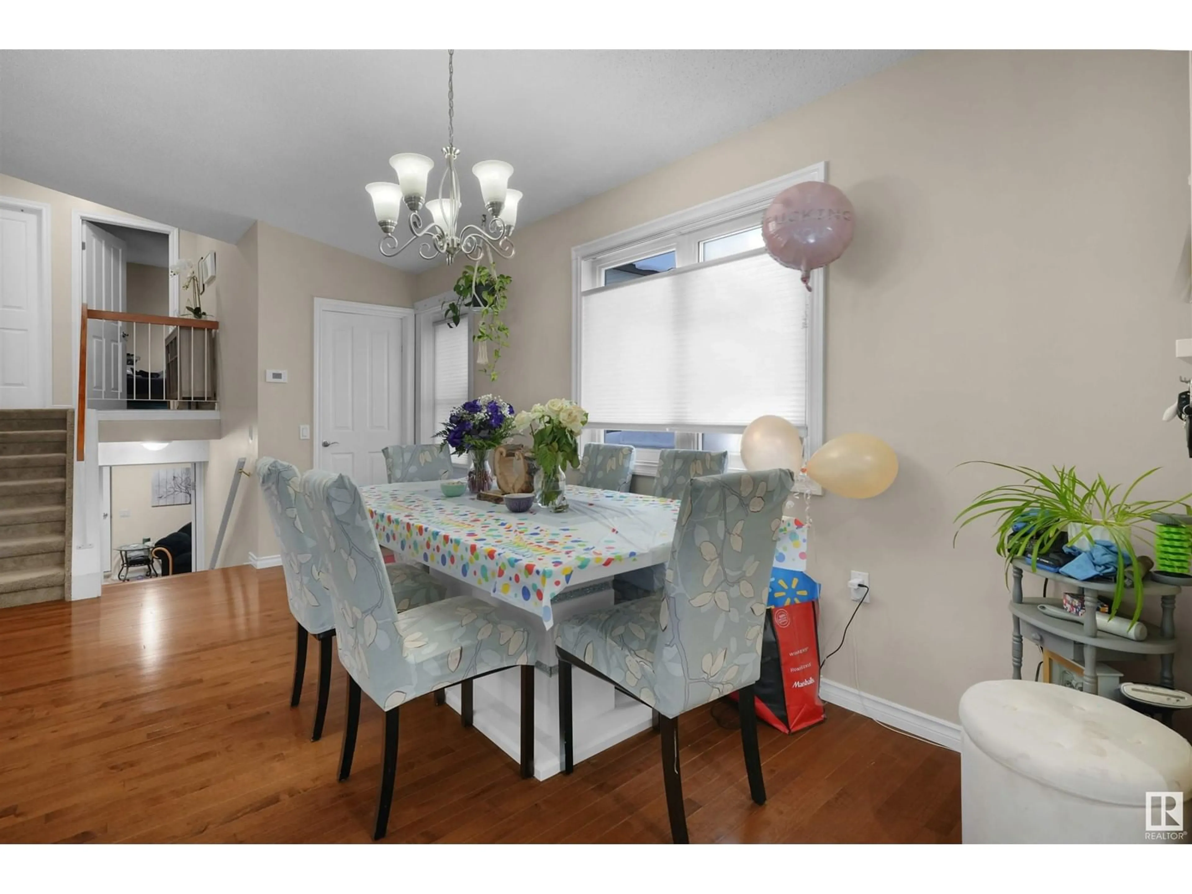 Dining room, wood/laminate floor for 111 Dayton CR, St. Albert Alberta T8N4Y2