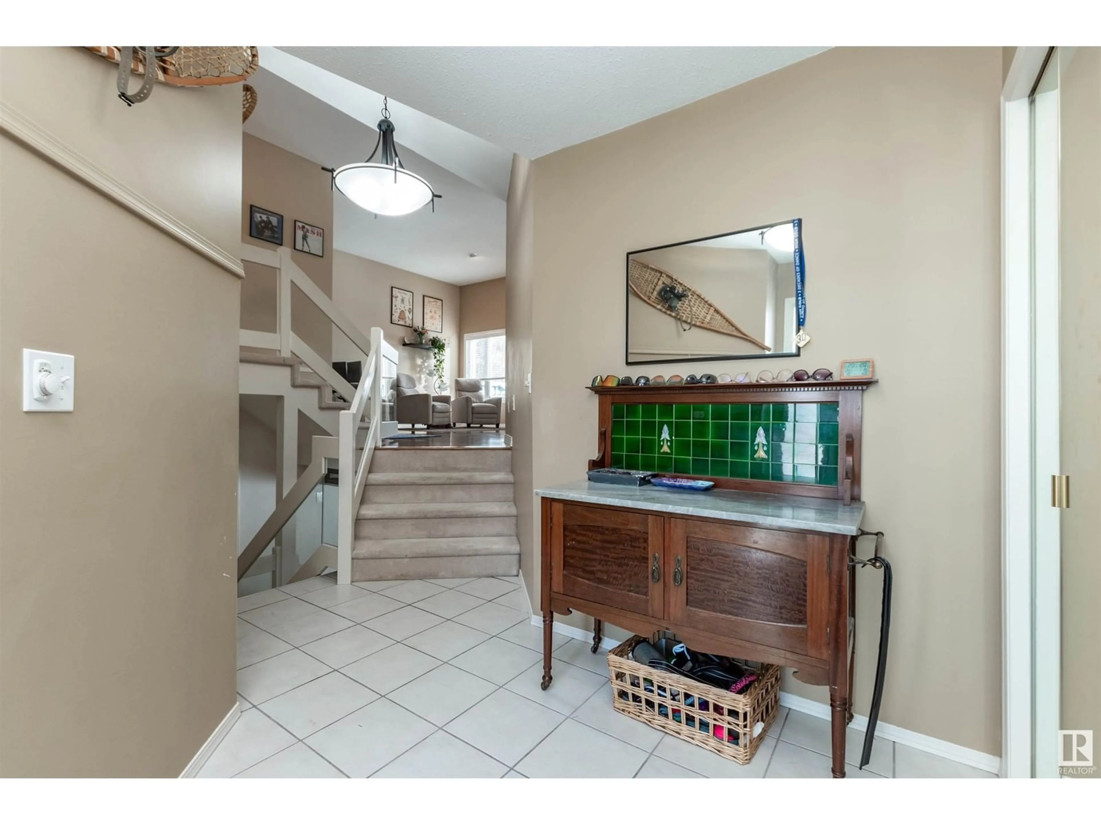 Indoor foyer for #34 1130 FALCONER RD NW, Edmonton Alberta T6J2J6