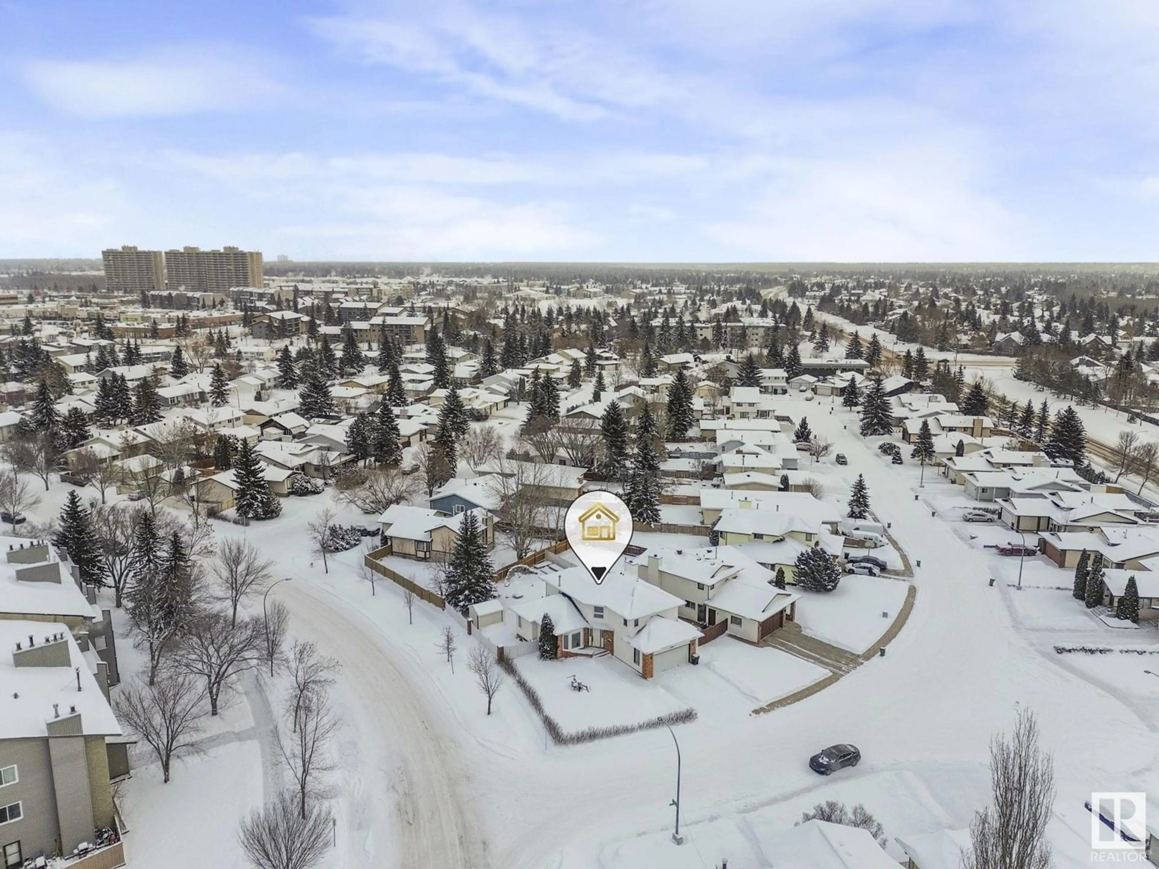 A pic from outside/outdoor area/front of a property/back of a property/a pic from drone, mountain view for 17936 62B AV NW, Edmonton Alberta T5T3B4