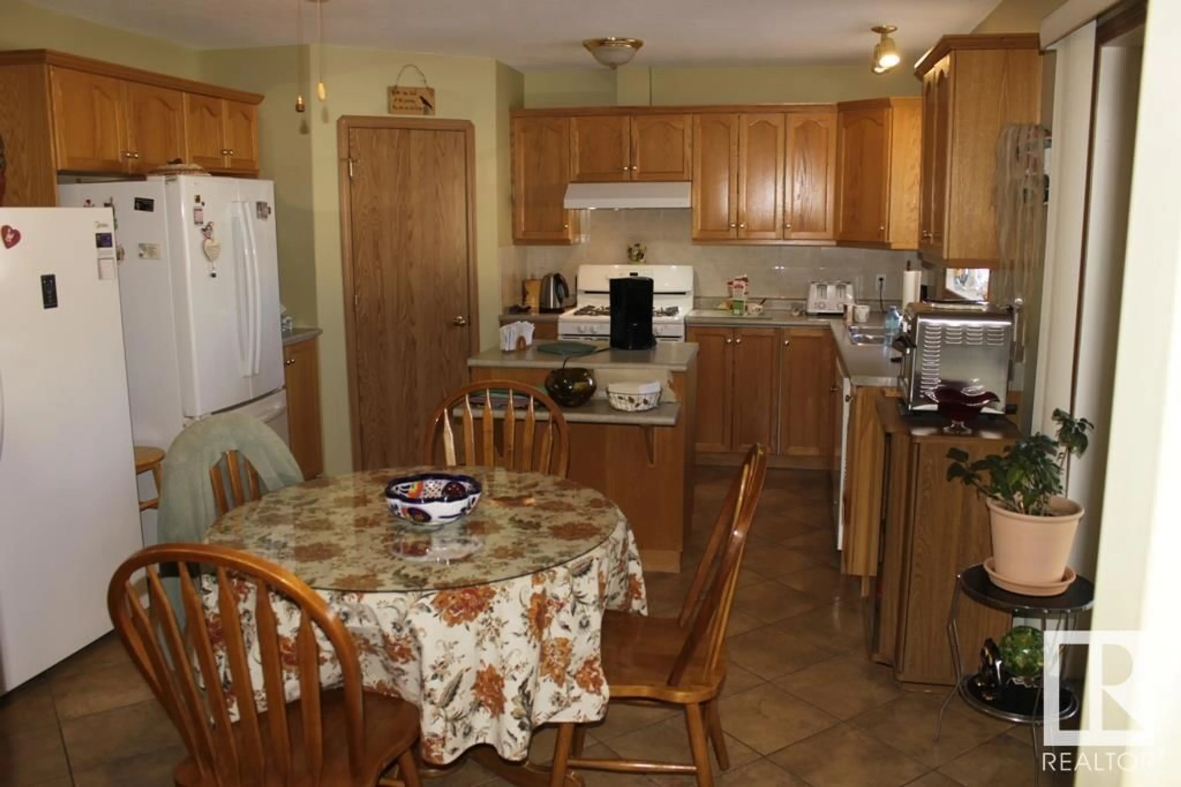 Standard kitchen, ceramic/tile floor for 5108 53 AV, Ryley Alberta T0B4A0