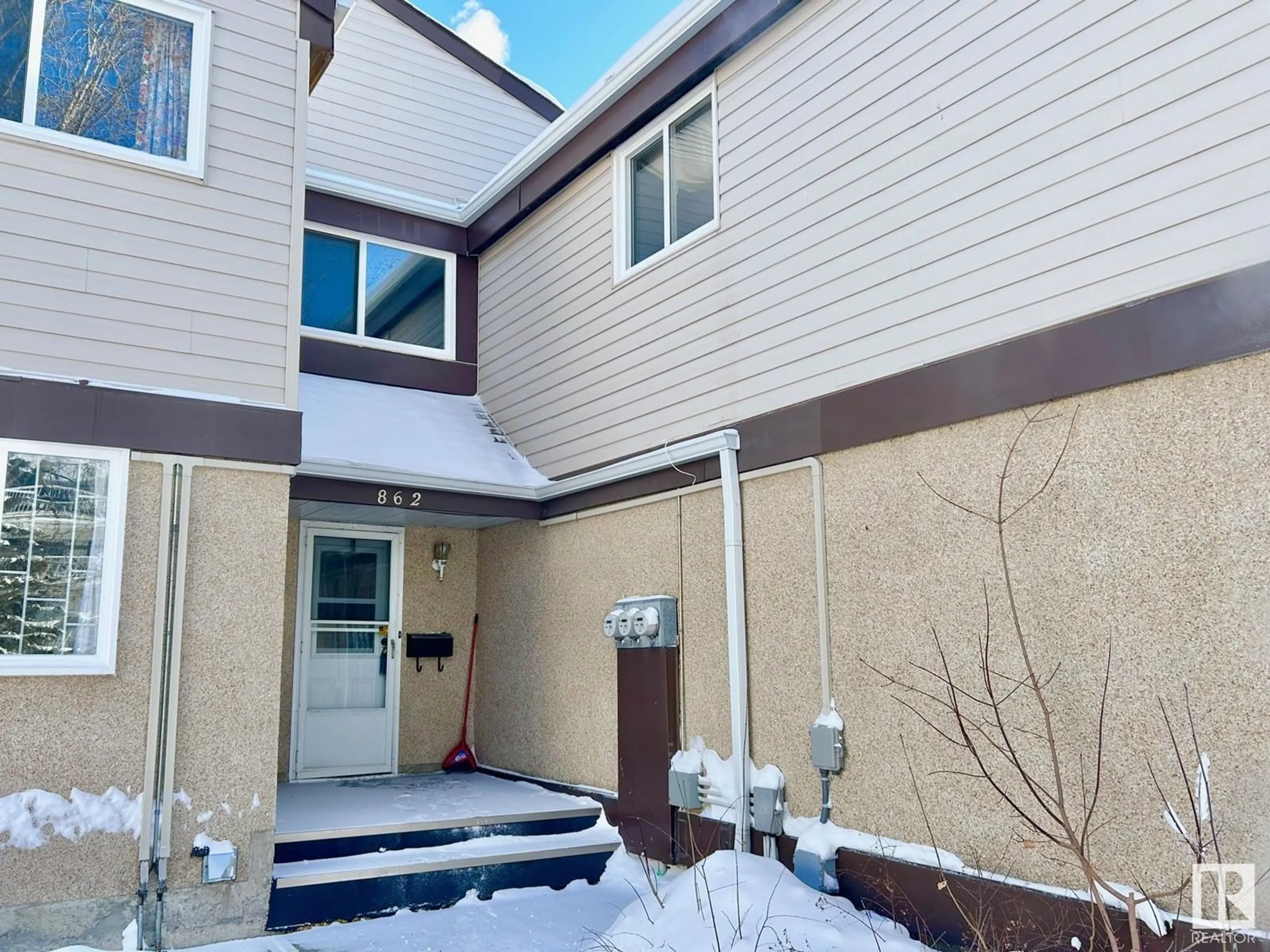 Unknown for 862 ERIN PL NW, Edmonton Alberta T5T1M6