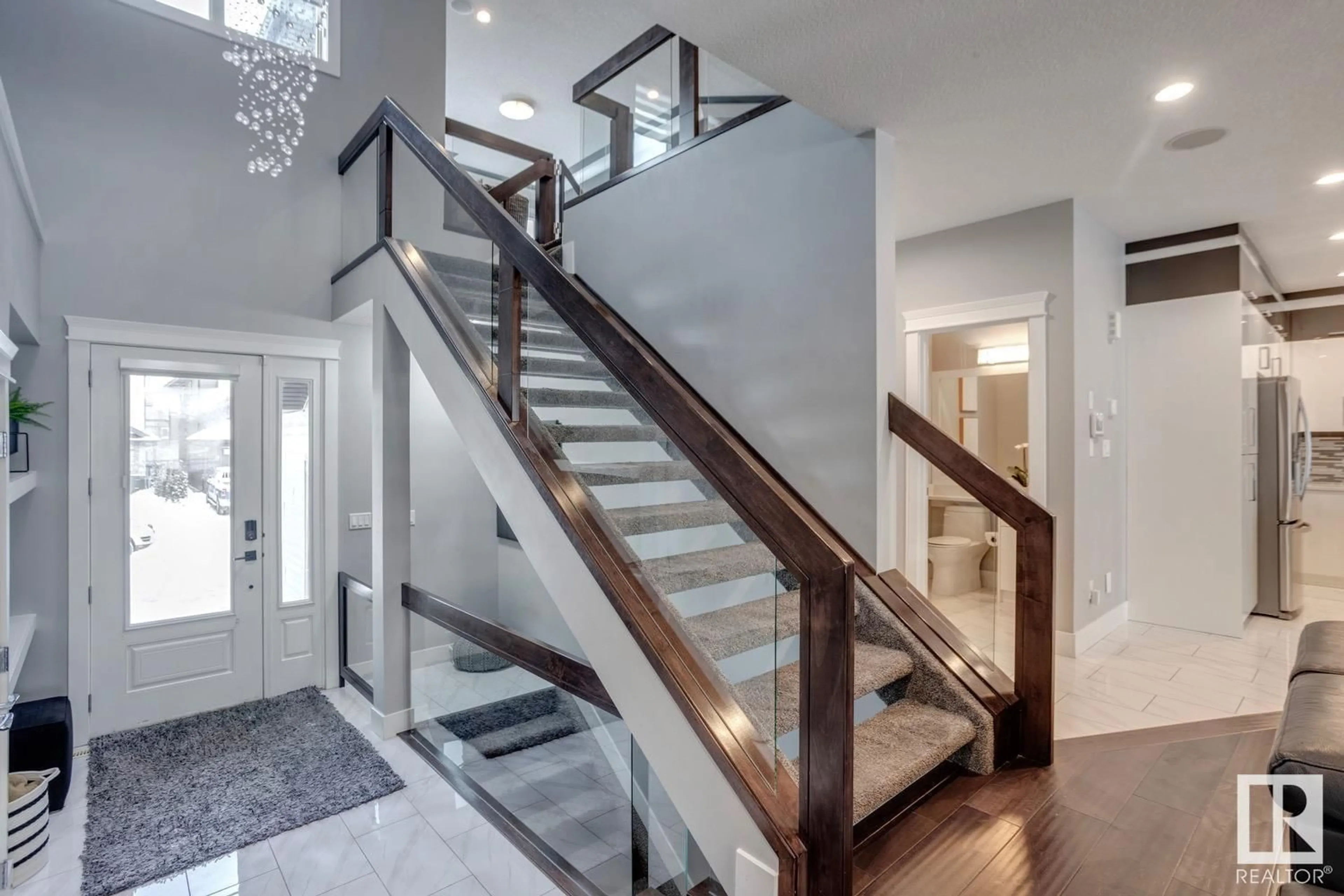 Stairs for 1622 AINSLIE LN SW, Edmonton Alberta T6W0H5